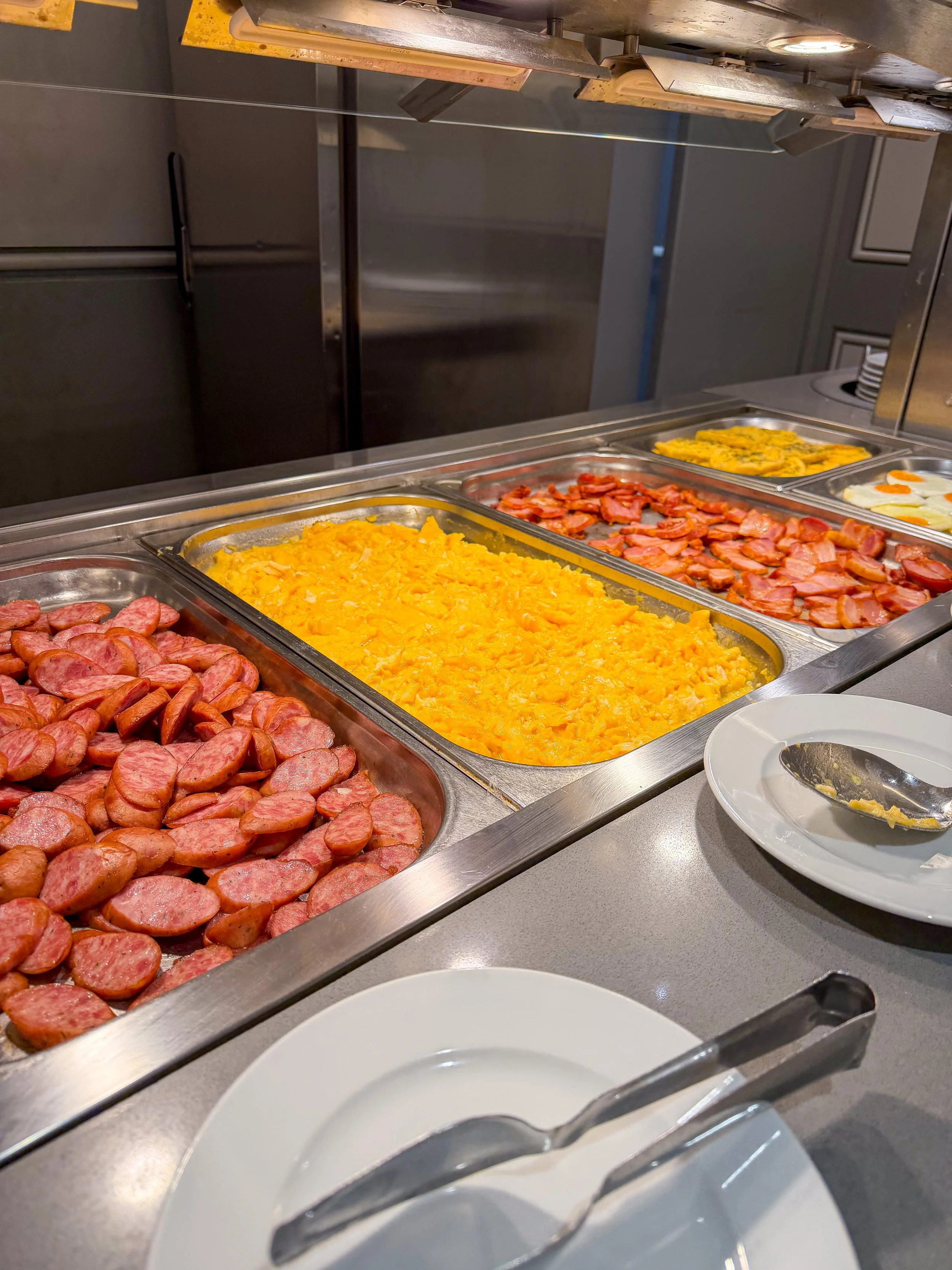 Astor Garden Hotel Varna breakfast buffet