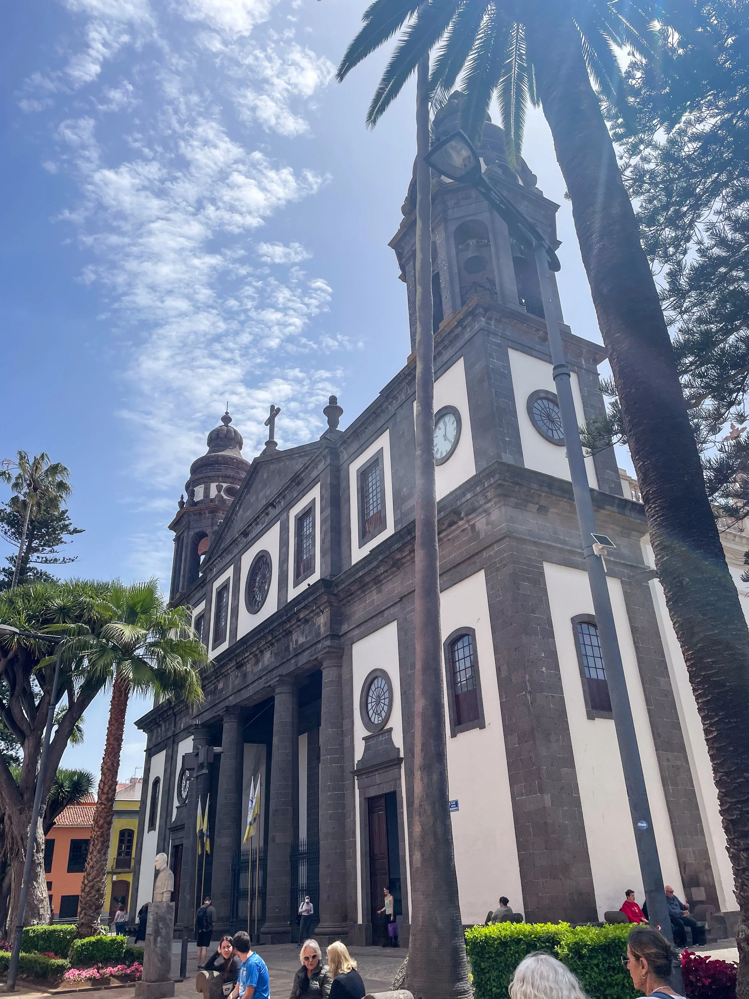 Main church in La Laguna, Tenerife.jpg