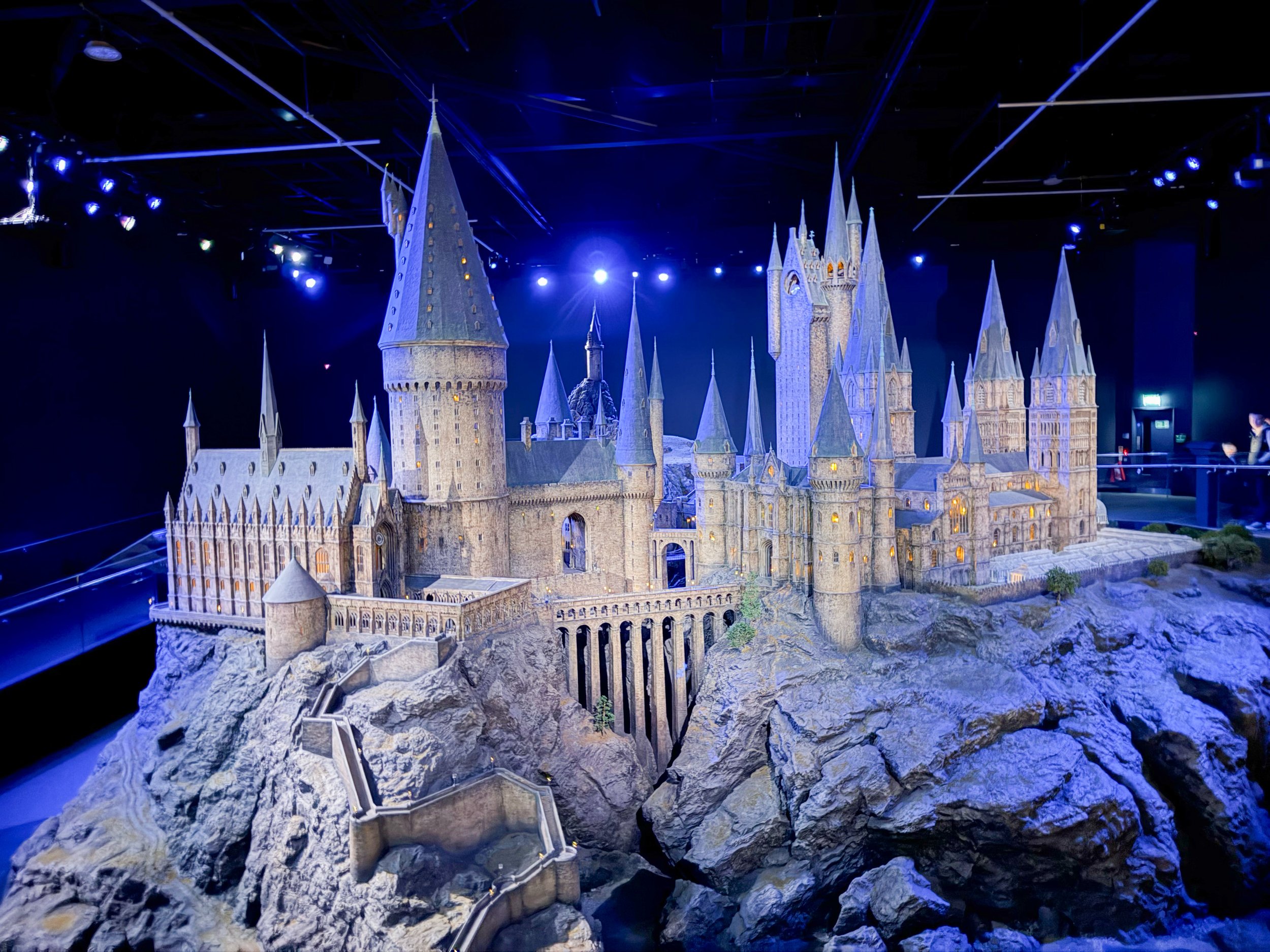 Hogwarts castle harry potter london