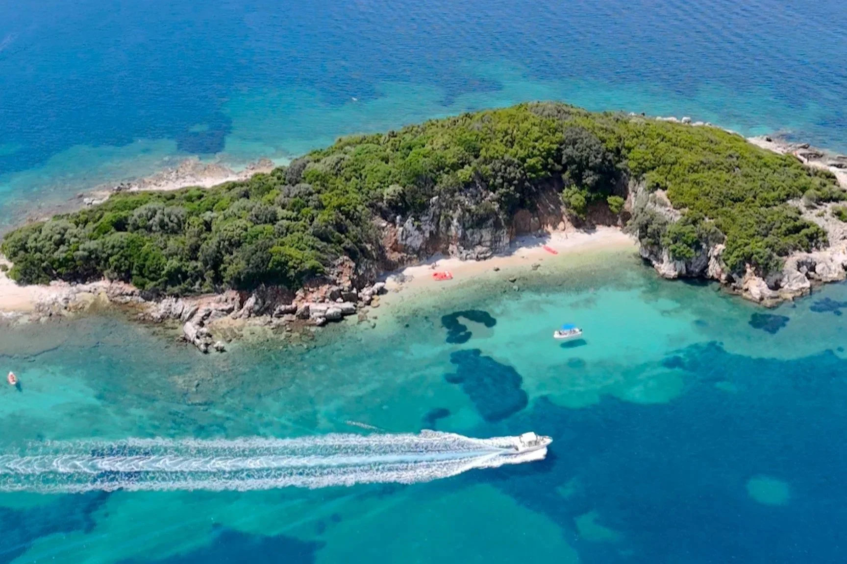 Are Ksamil/ Sarandë Boat Tours Worth It? (And Why We Low-Key Regret Kayaking)