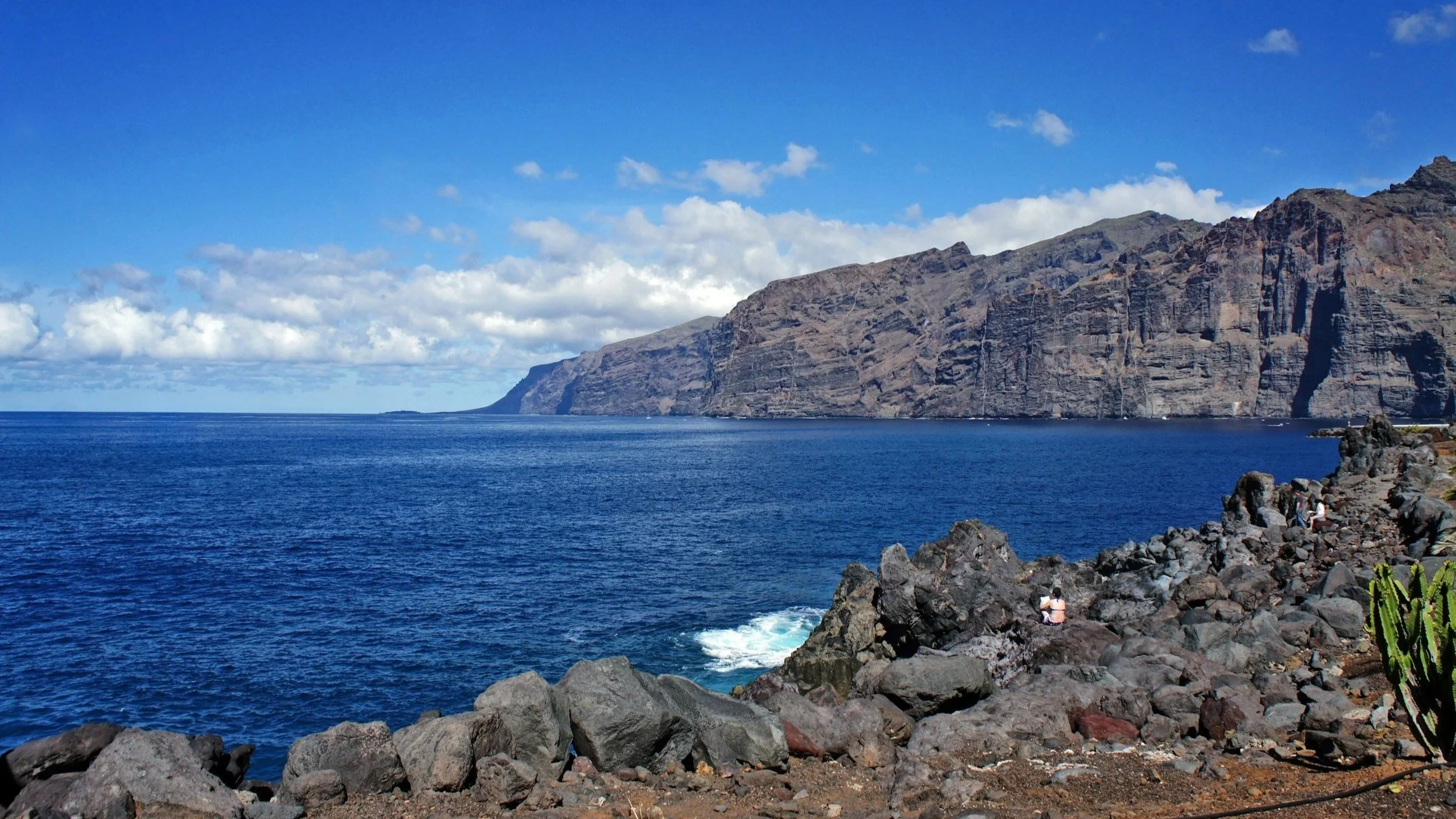 Views of Los Gigantes from Puerto de Santiago