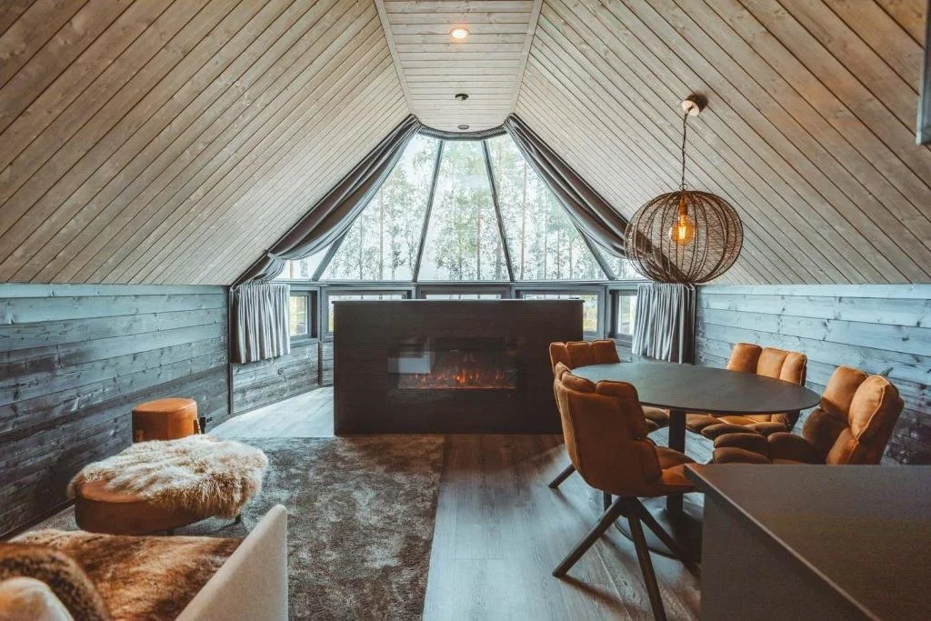 Room with views to snow.jpg