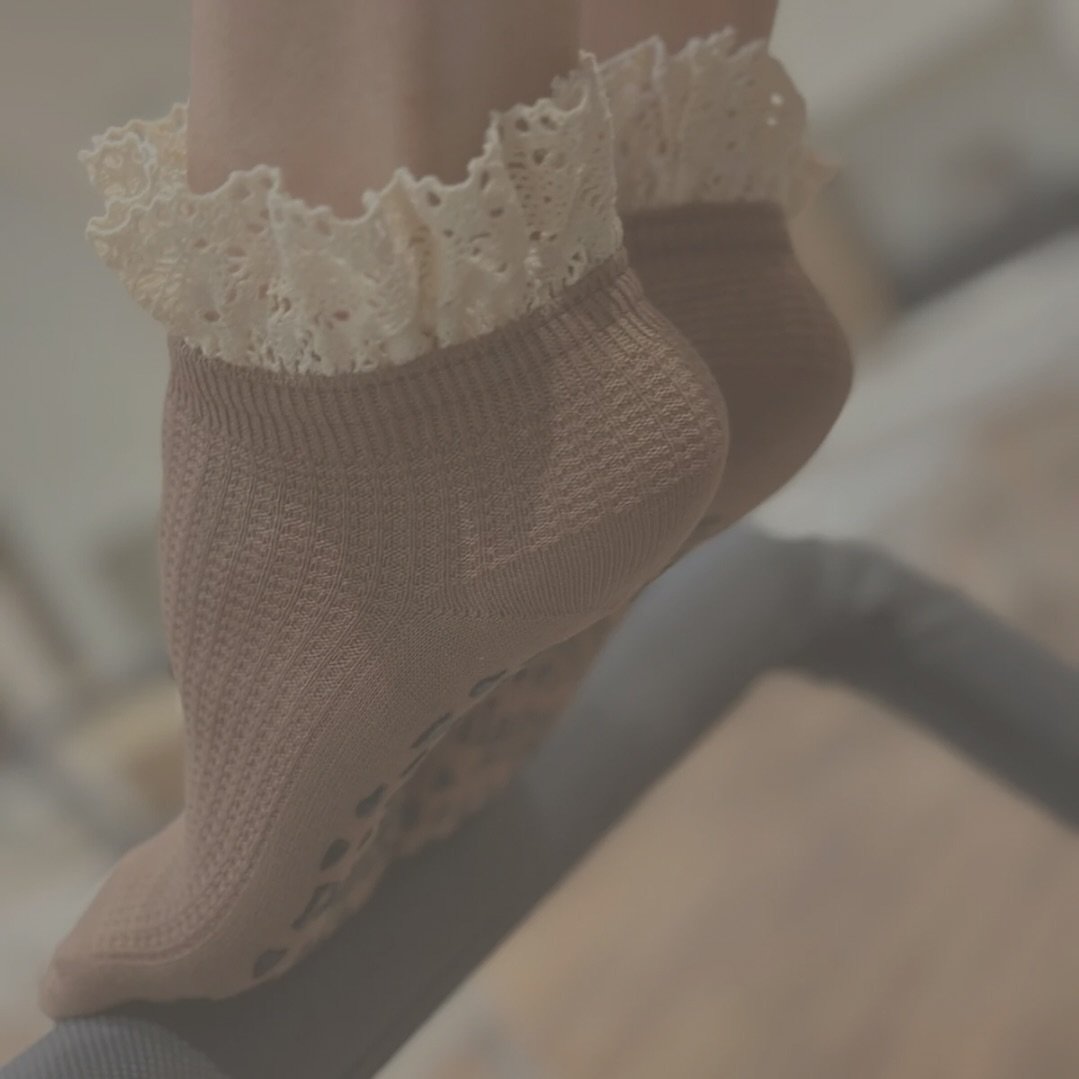Get a grip, don&rsquo;t slip 🤭 

[Grip socks are mandatory for class. If you don&rsquo;t have any yet, don&rsquo;t worry, we have the most precious selection for in studio purchase.]