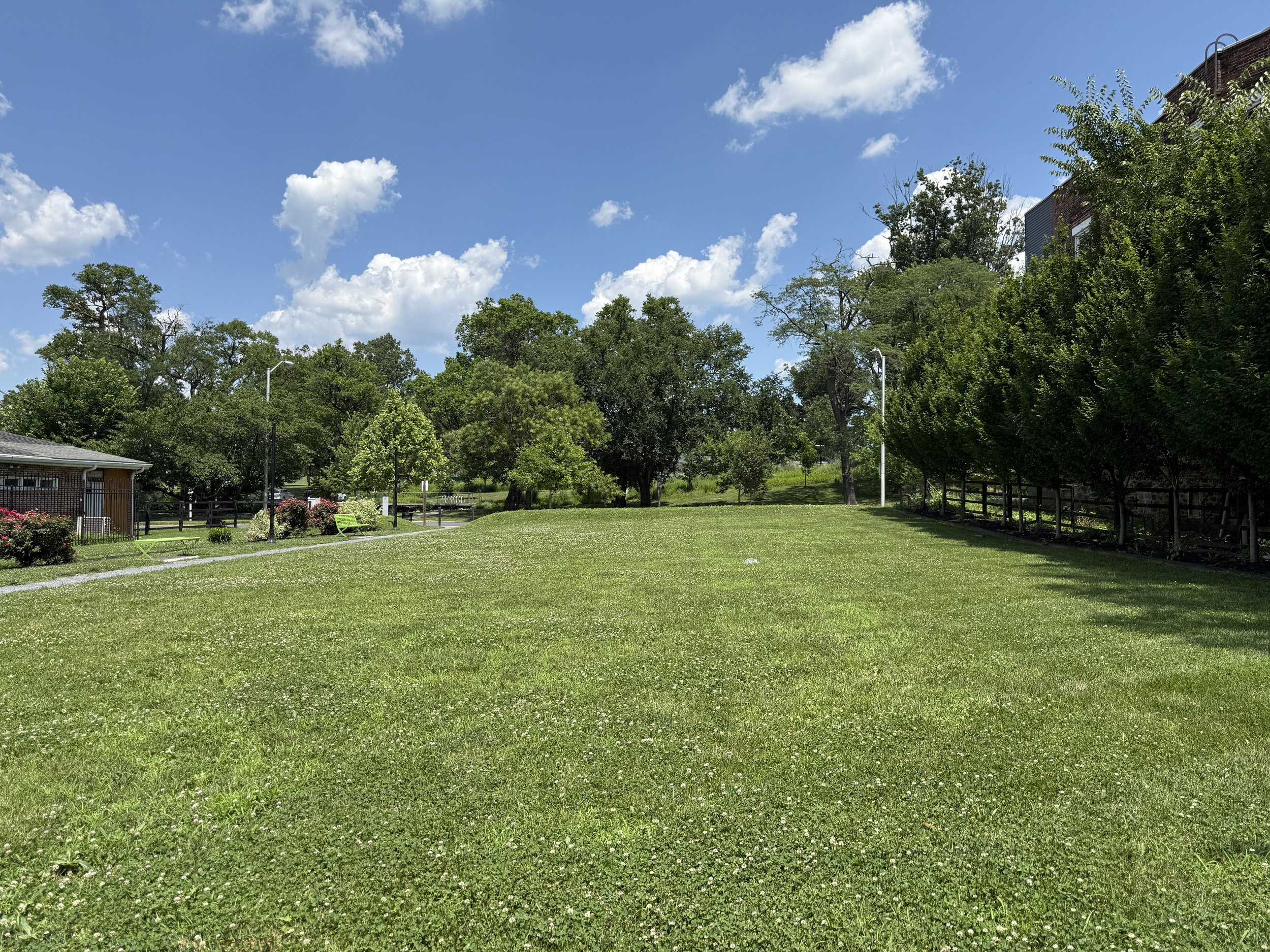 Liberty Square Park_010.JPG