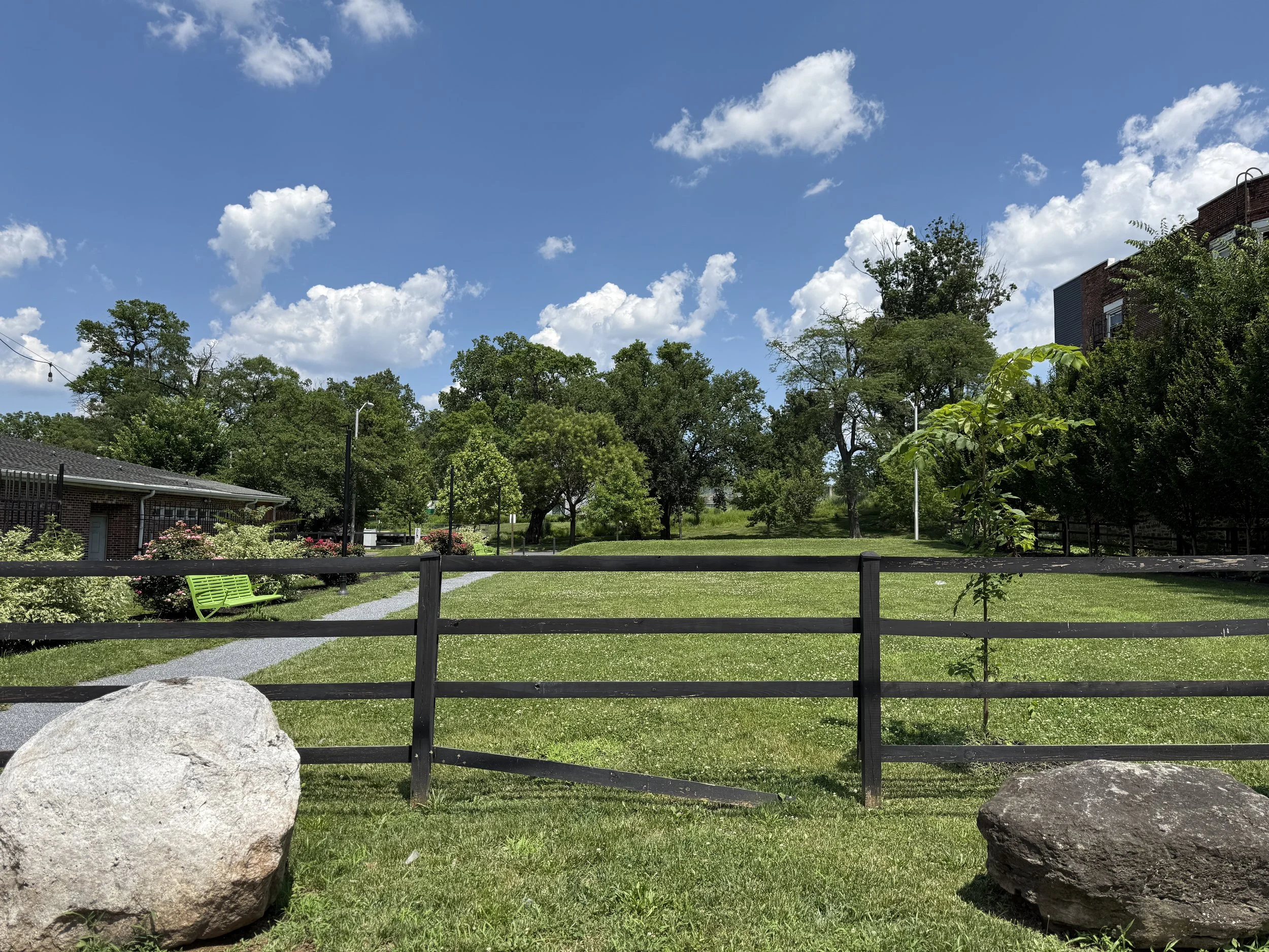 Liberty Square Park_007.JPG