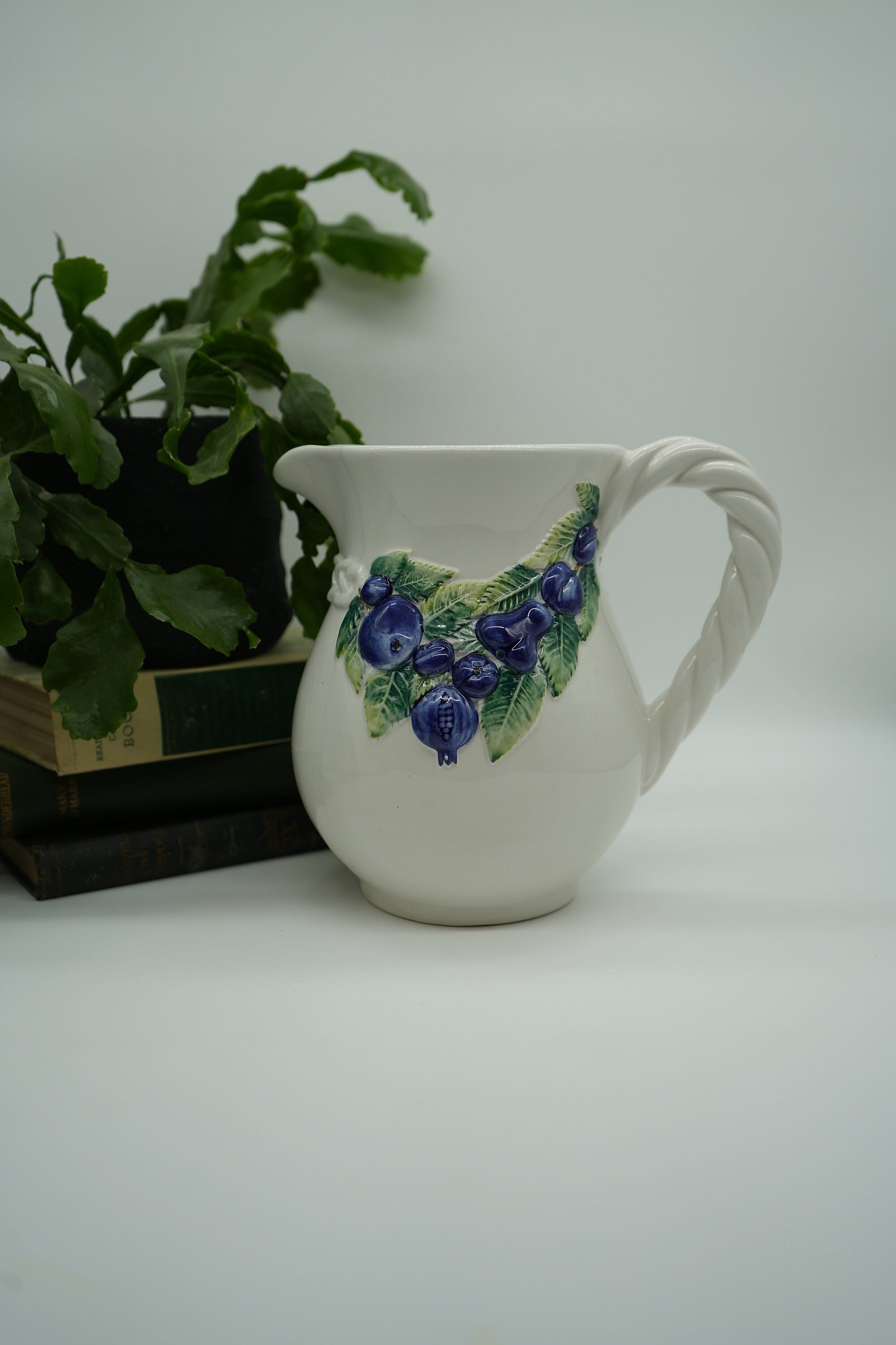 https://i.etsystatic.com/37121269/r/il/558efb/5562511868/il_fullxfull.5562511868_77a6.jpg