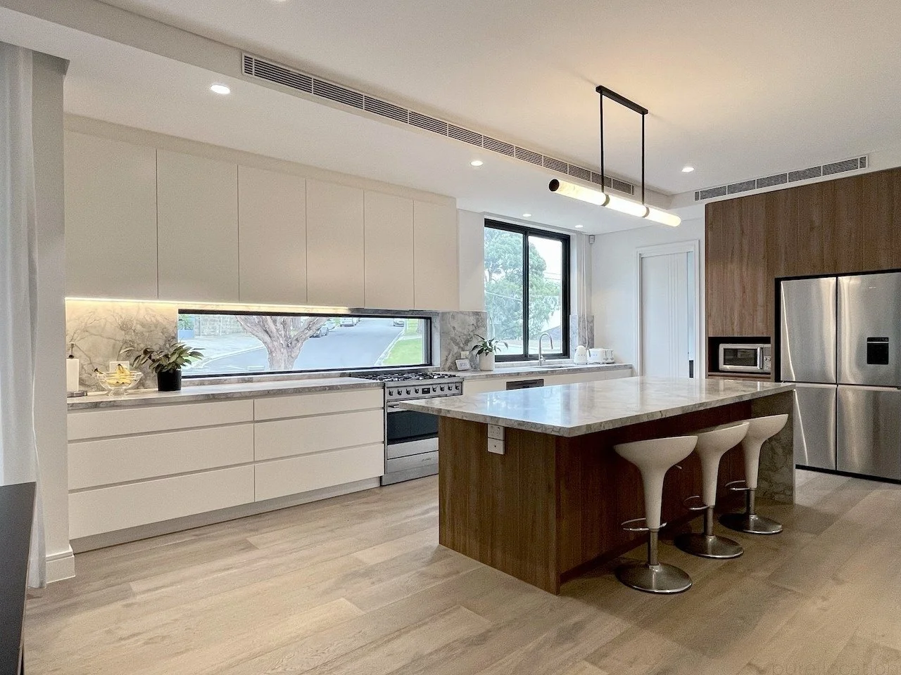 1 Hemmingway-Bellevue-Hill-17.jpg