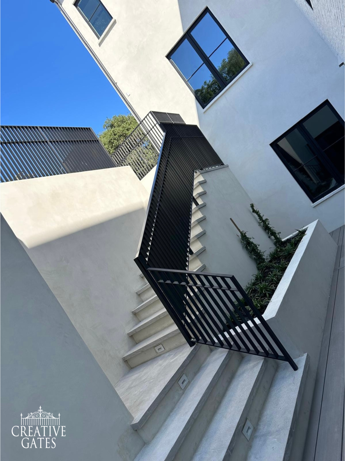 EXTERIOR RAILINGS 46.png