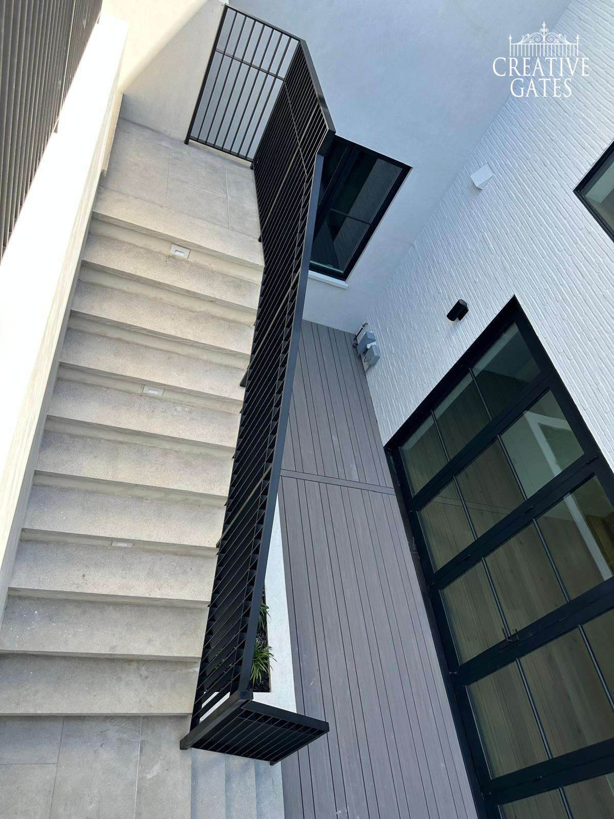 EXTERIOR RAILINGS 47.png