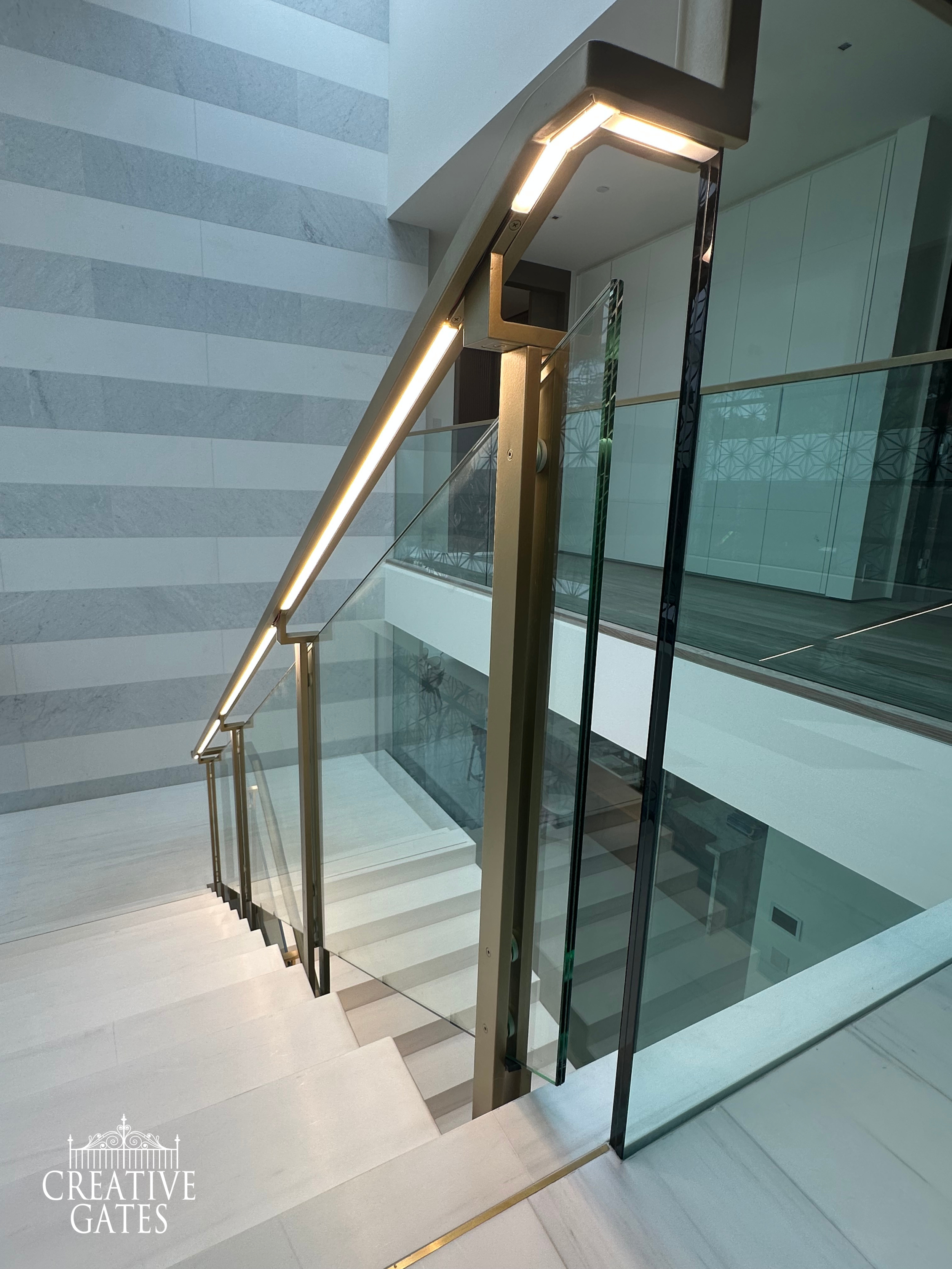 GLASS RAILING 25.png