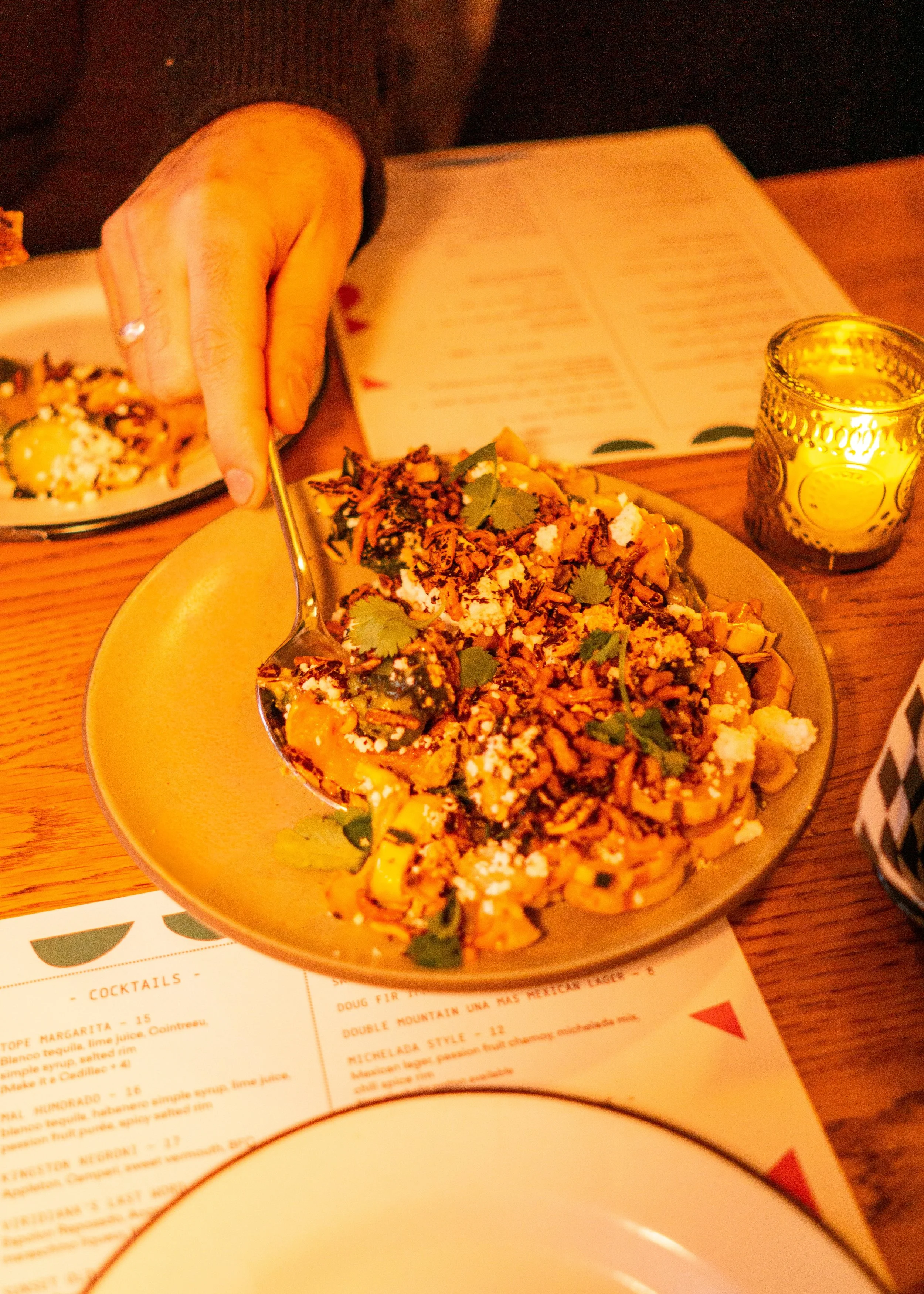 HOX_OSO&CO_2.25-092 copy.jpg