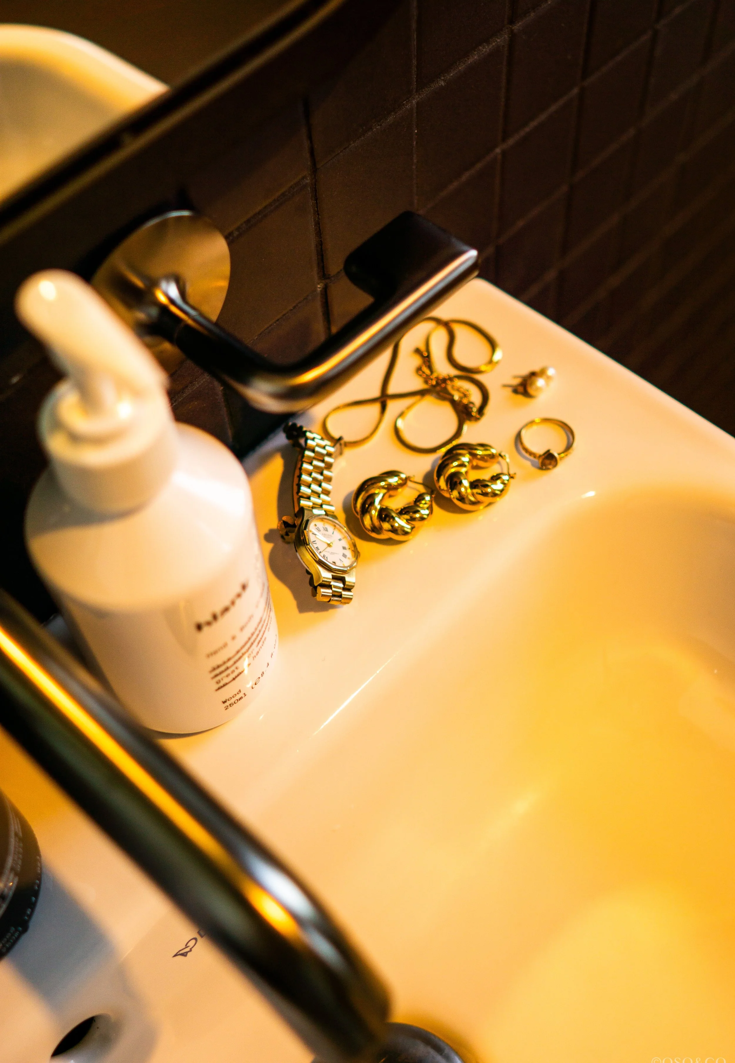 HOX_OSO&CO_2.25-064 copy.jpg