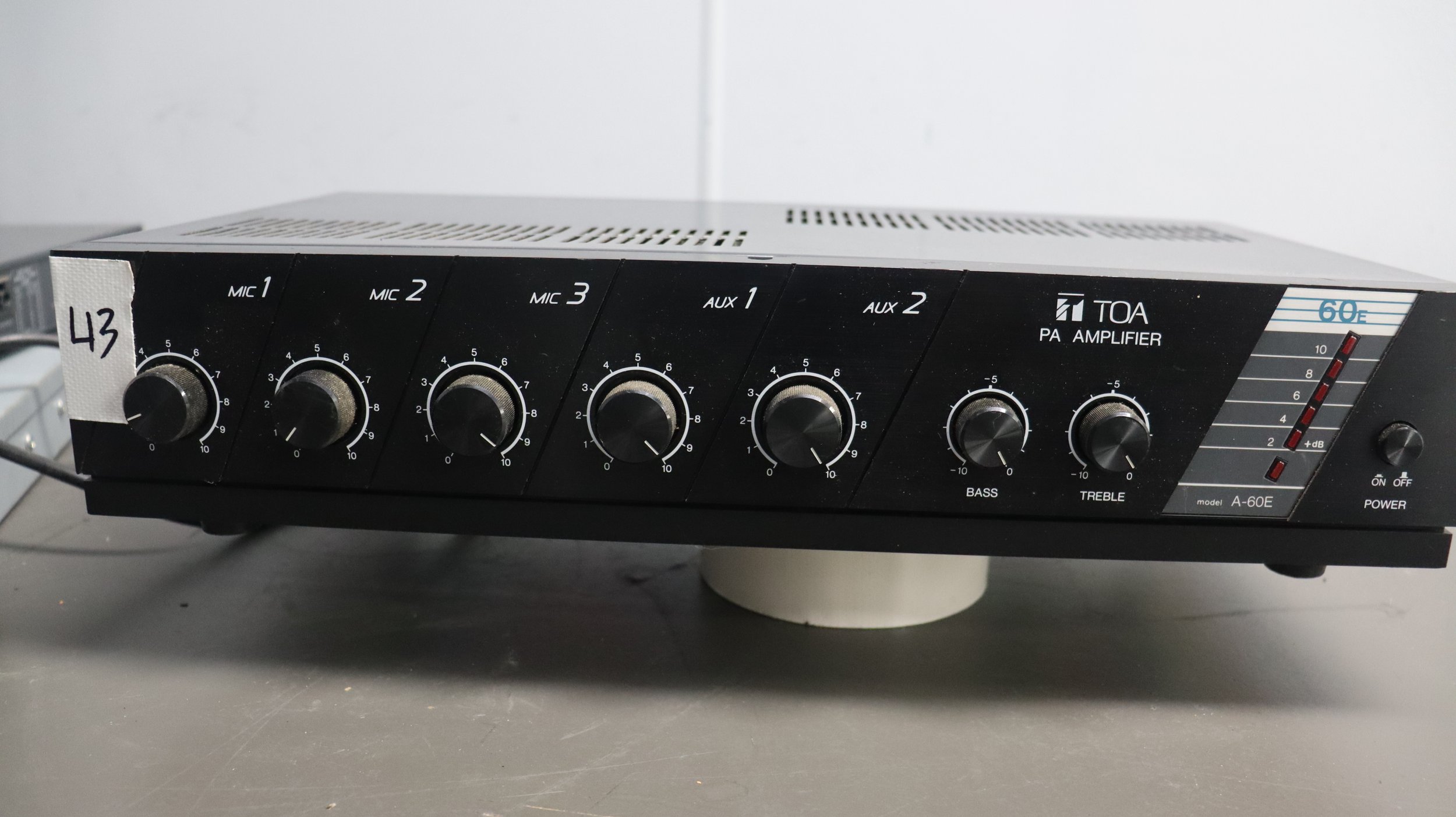 TOA A-60E PA Amplifier – Portable / Dual Power