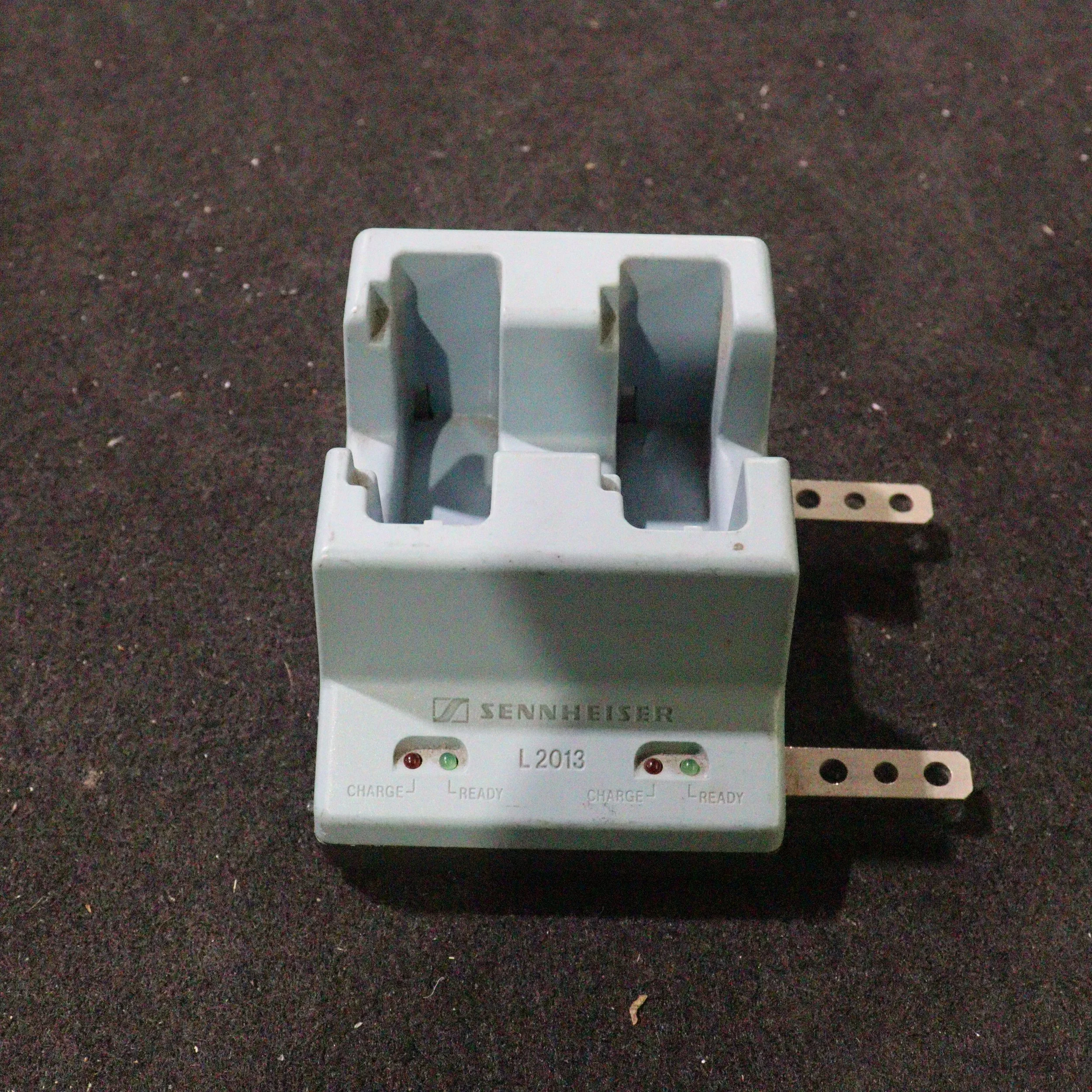 Sennheiser L2013 Battery Charger