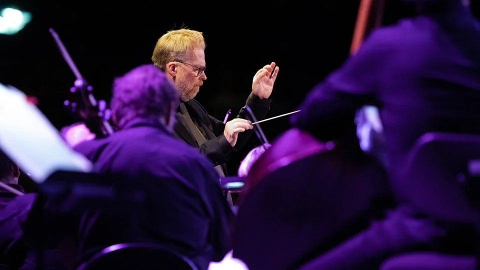 We provided sound and lighting for the Queensland Orchestra Symphony Under the Stars concert at Roma Street Parkland

We used over 60 Neumann microphones:
Including KM84i, KM85, KM140, U87, and U89's.
This was all mixed on a Midas XL8, amplified by C