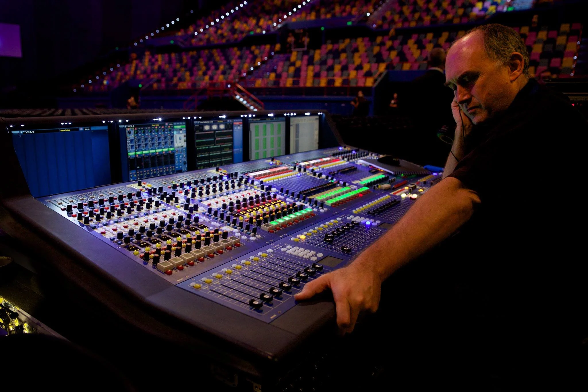 Murray at the controls of the Midas XL8 for the Doctor Who Symphonic Spectacular at the Brisbane Entertainment Centre.

11th of February 2014