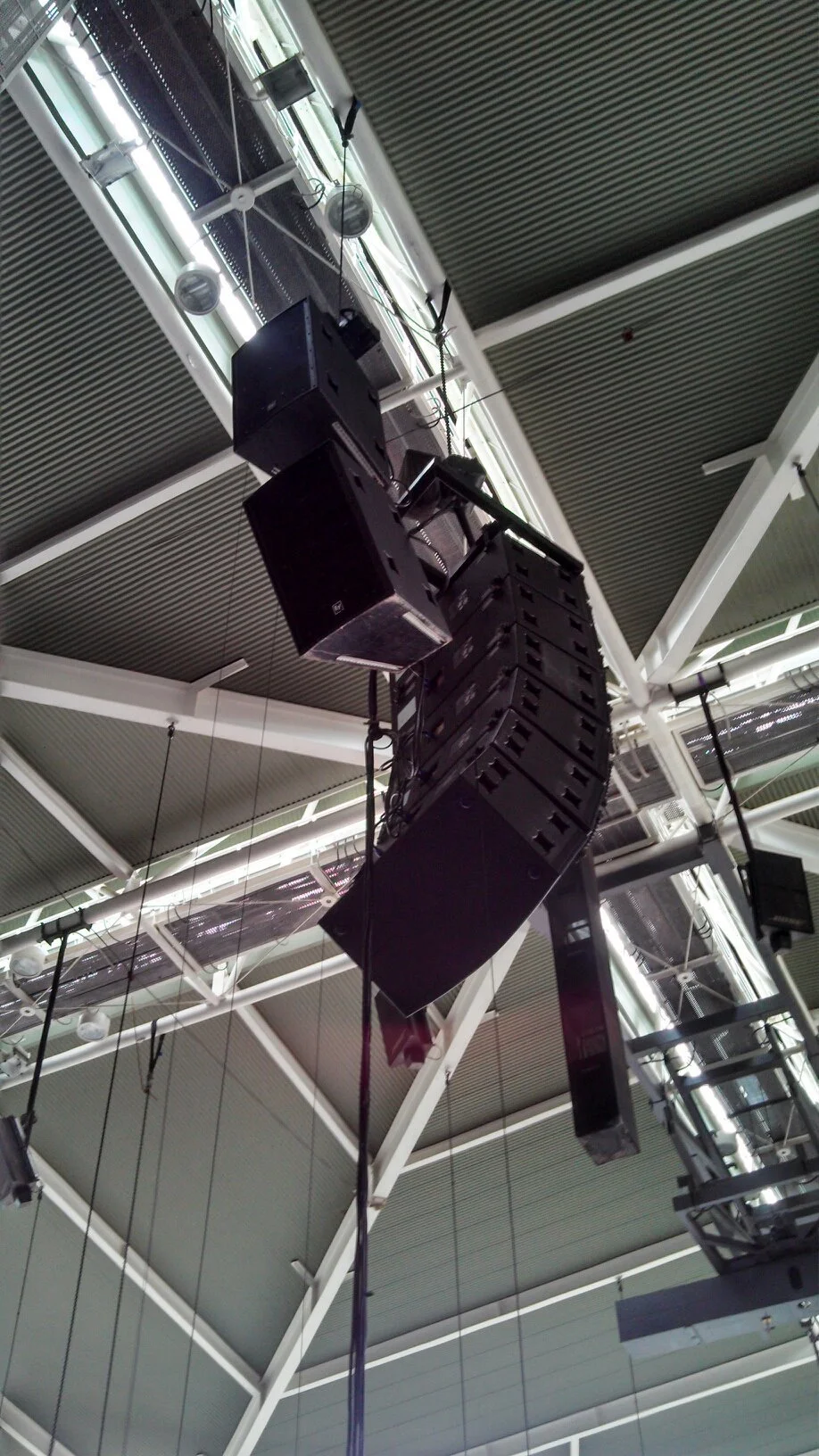 Rig going up for Australia day 2013 South bank piazza.

24th of January 2013
