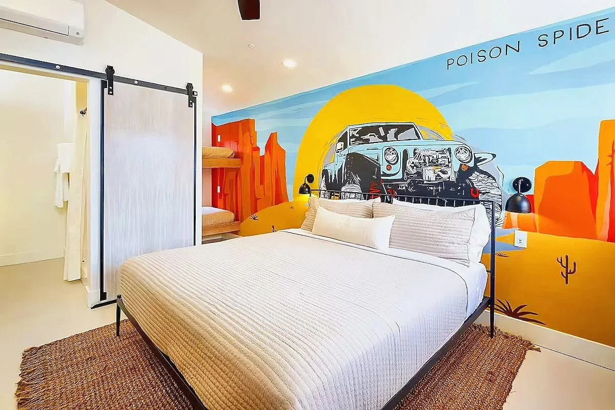 10 custom murals in Moab, Utah