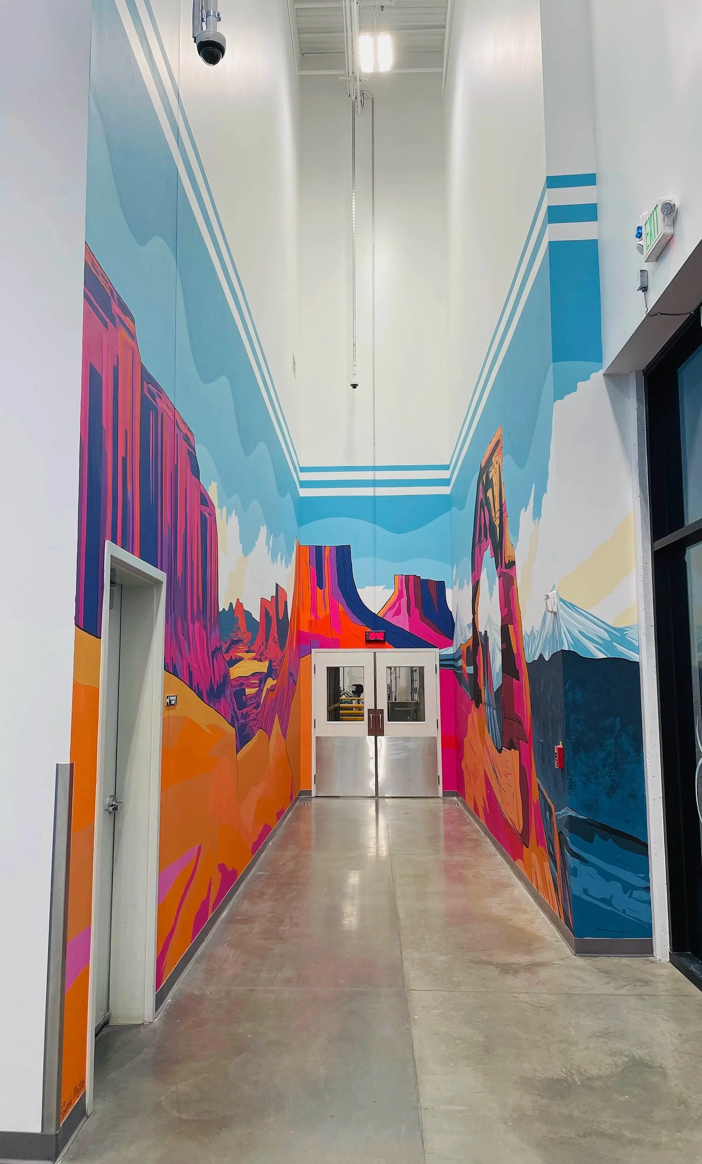 amazon-warehouse-slc-utah-red-mountain-mural-wide-shot-sarah-meitler-01.jpg.jpg
