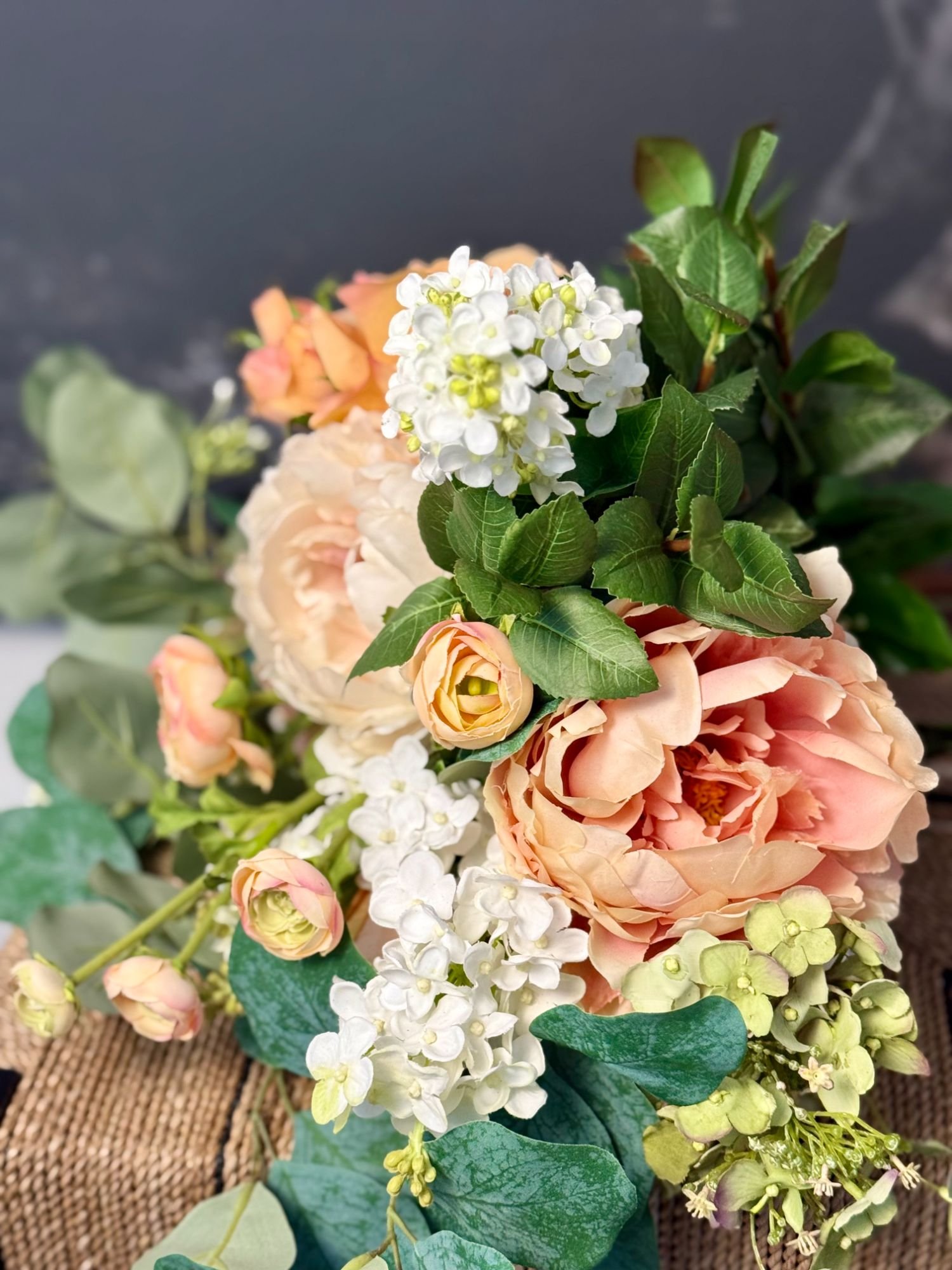 the-flowerish-farm-faux-floral-arrangement-ff102a.jpeg
