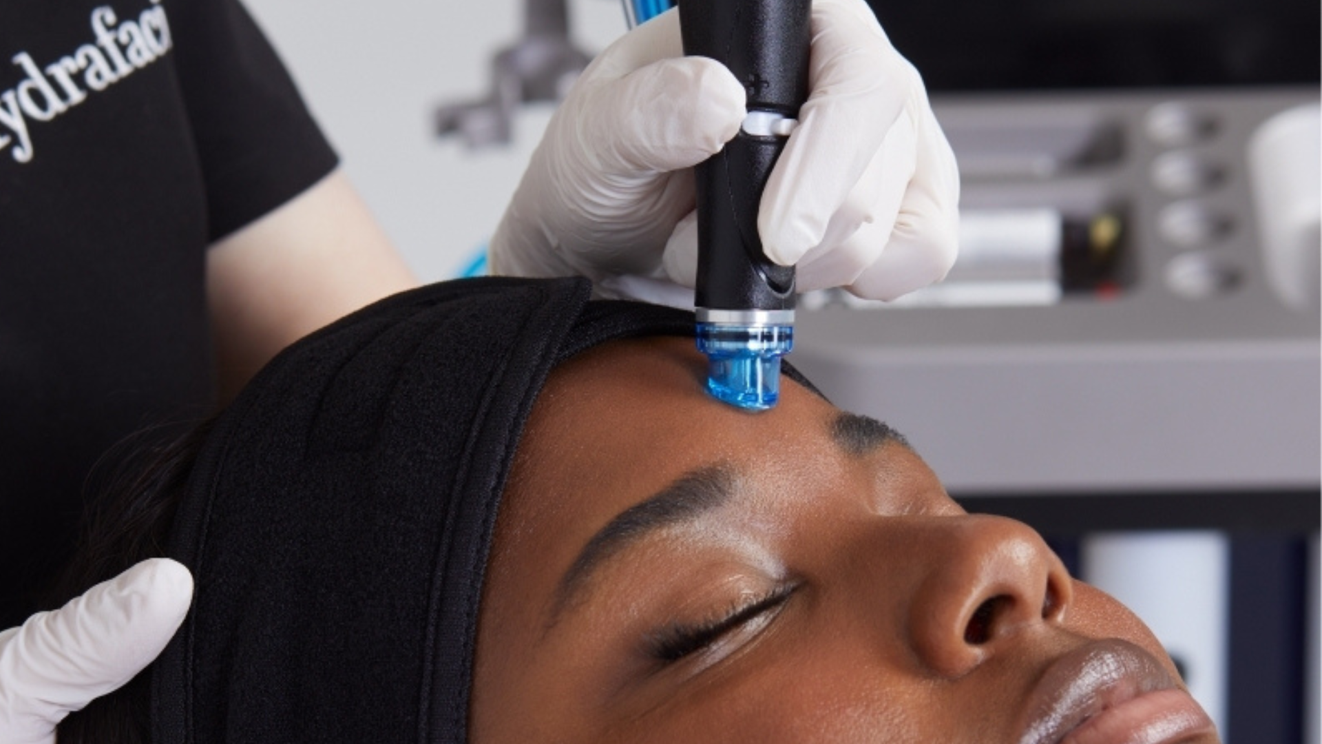 HydraFacial® Signature Treatment