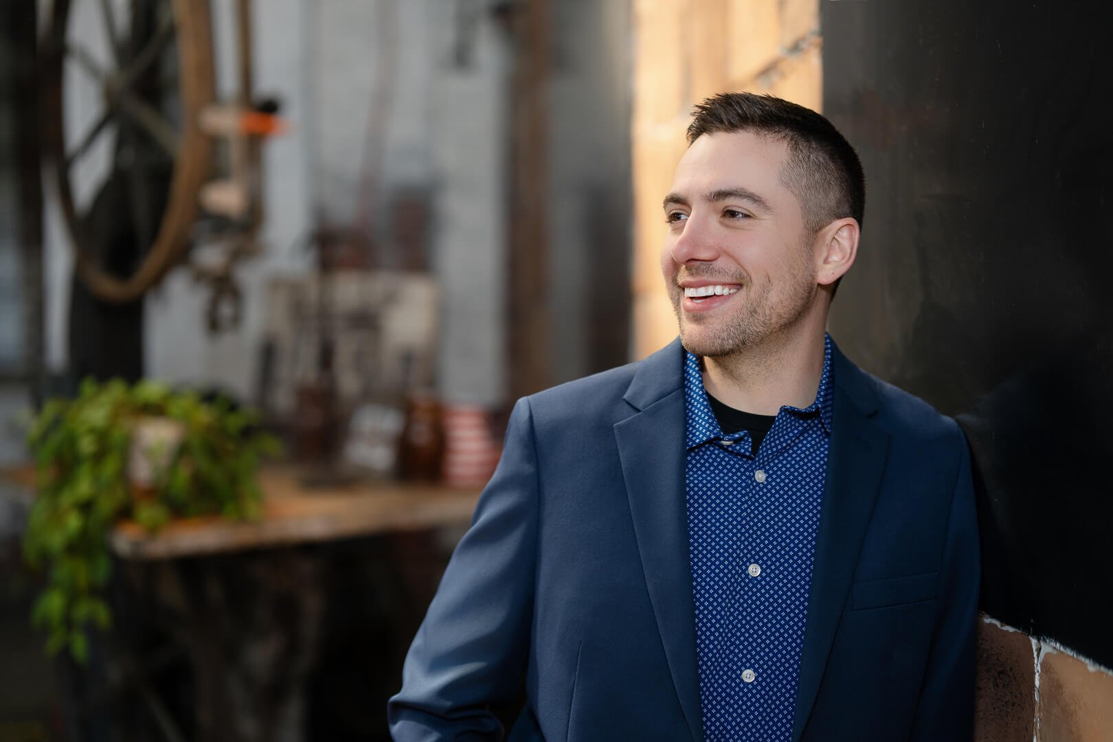 zdarkophotography Personal brand portraits forentrepreneurs, professionals, and businesses.

https://www.zdarkophotography.com/

#eriepa #zdarkophotography #personalbrands
@eriebranding