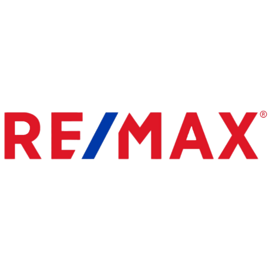 Commercial branding and headshots for RE/MAX Real Estate Group in Erie, PA.