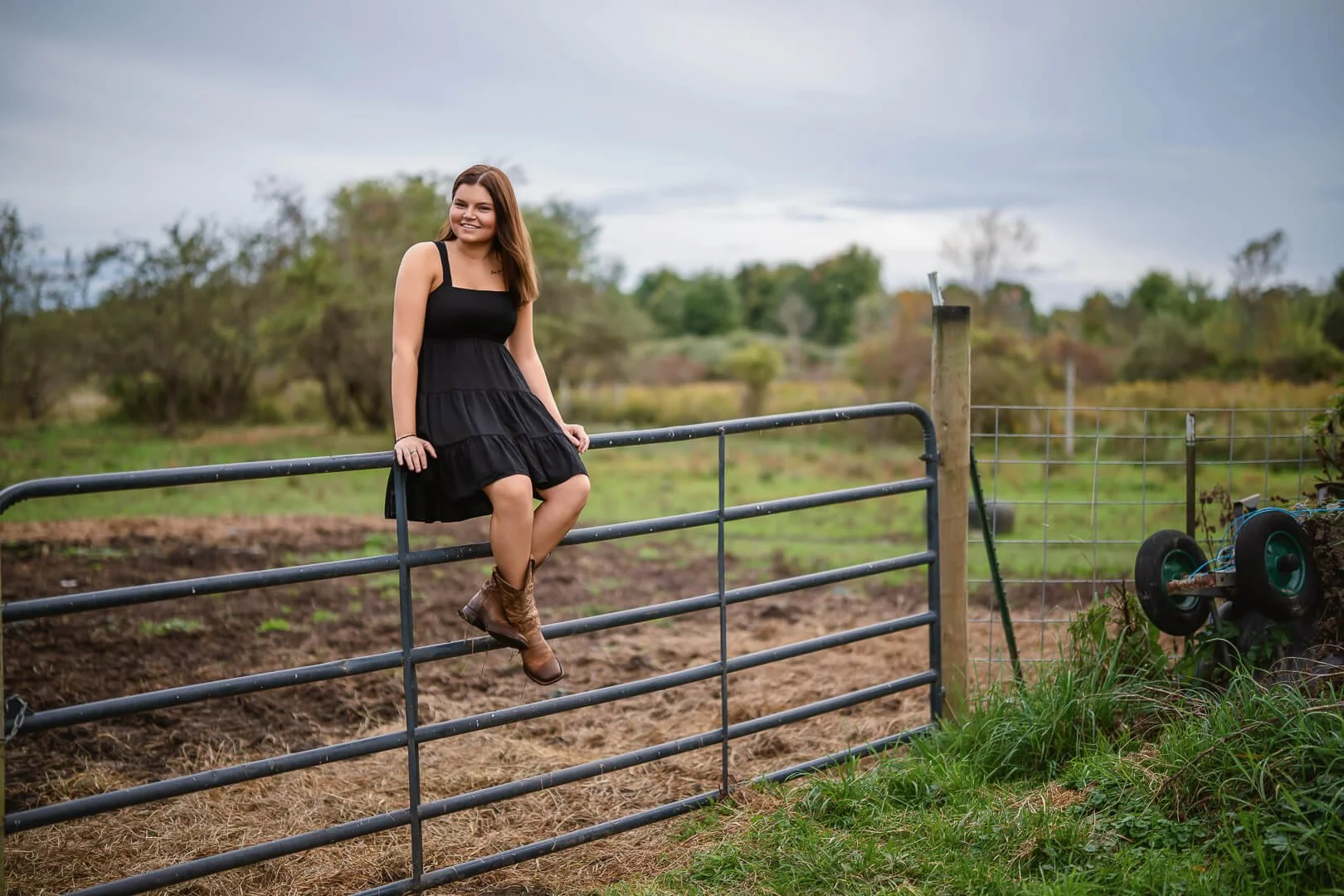 high school senior portrait by zdarko photography in erie, pa. 