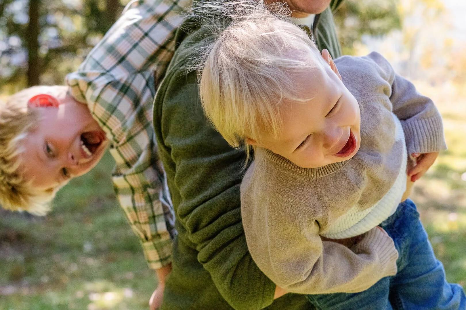 family lifestyle portrait by zdarko photography in erie, pa. 