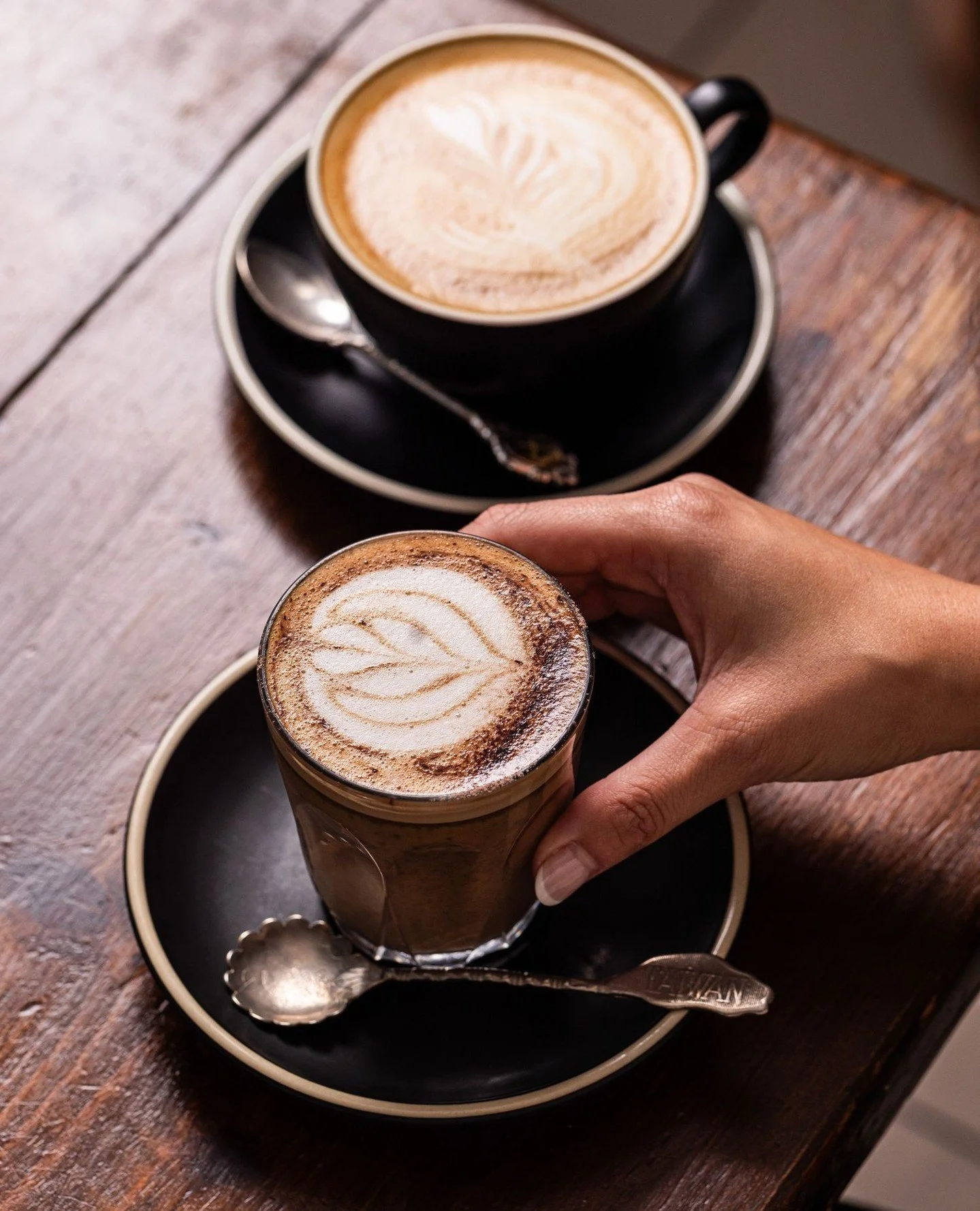 Cold mornings have us reaching for one thing... ☕🍫⁠
⁠
Whether you're heading to work, chasing the kids around or sneaking in a quiet coffee break we've got the perfect pick-me-up. See you soon! 🤍⁠