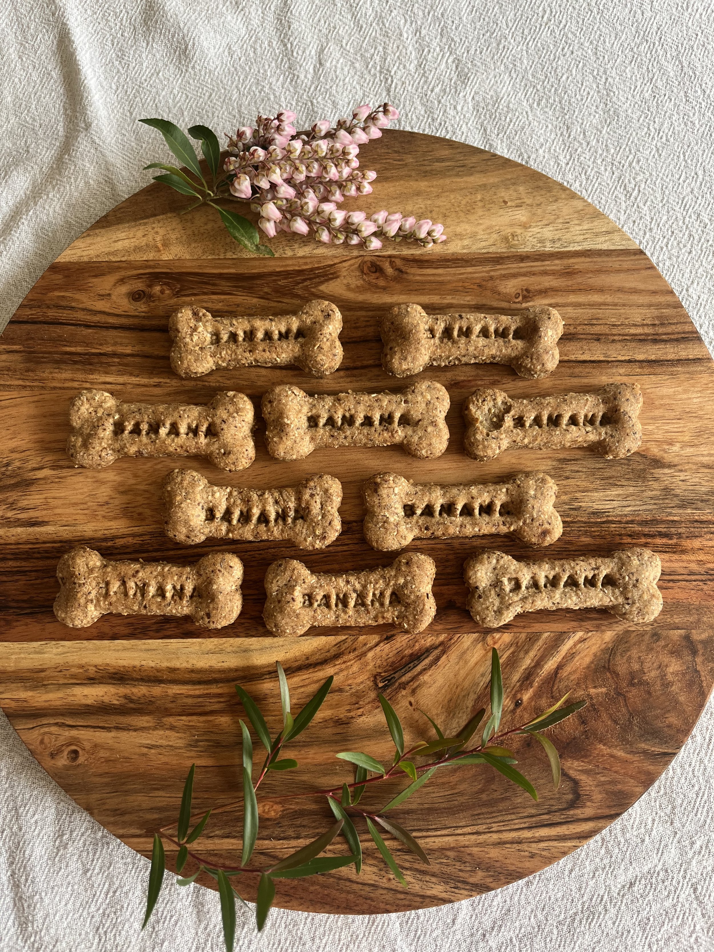 Banana & Peanut butter bones