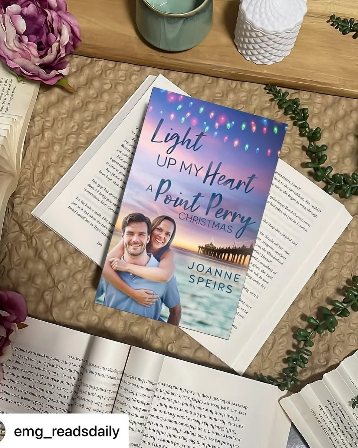 Totally loving this post &mdash; thank you @emg_readsdaily 💗💗

 @reshare_app &bull; @emg_readsdaily 

🎄HOLIDAY NOVELLA  SPOTLIGHT🎄

📖 Light Up My Heart A Point Perry Christmas
✍️ written by @jo.speirs_romance_author 

This is a wonderfully swoon