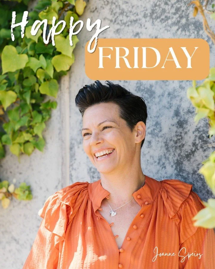 Happy Friday.

If your weekend reading list has a gap in it, consider this your nudge towards a Christmas tree farm in the heart of an Aussie summer, where Annie Schultz is discovering that the only thing more overwhelming than running a farm she has