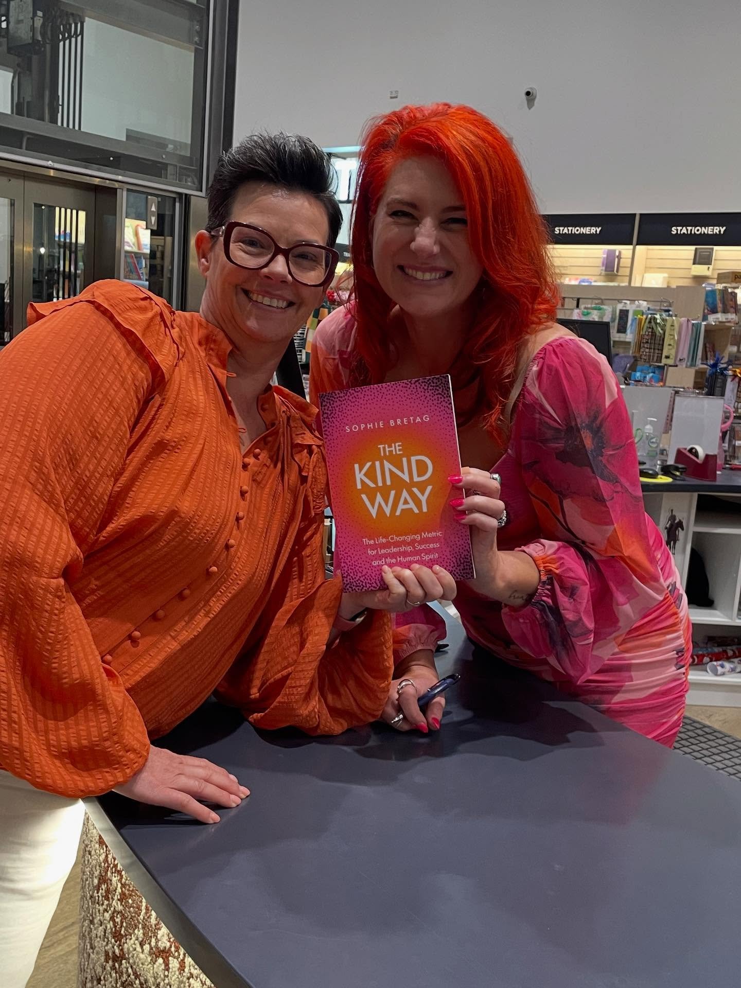Spent the evening celebrating this beautiful human and her debut book &lsquo;The Kind Way&rsquo;.

Biggest congrats and thank you for the hugs @sophiebretag xx

@dymocksadelaide @simonschusterau