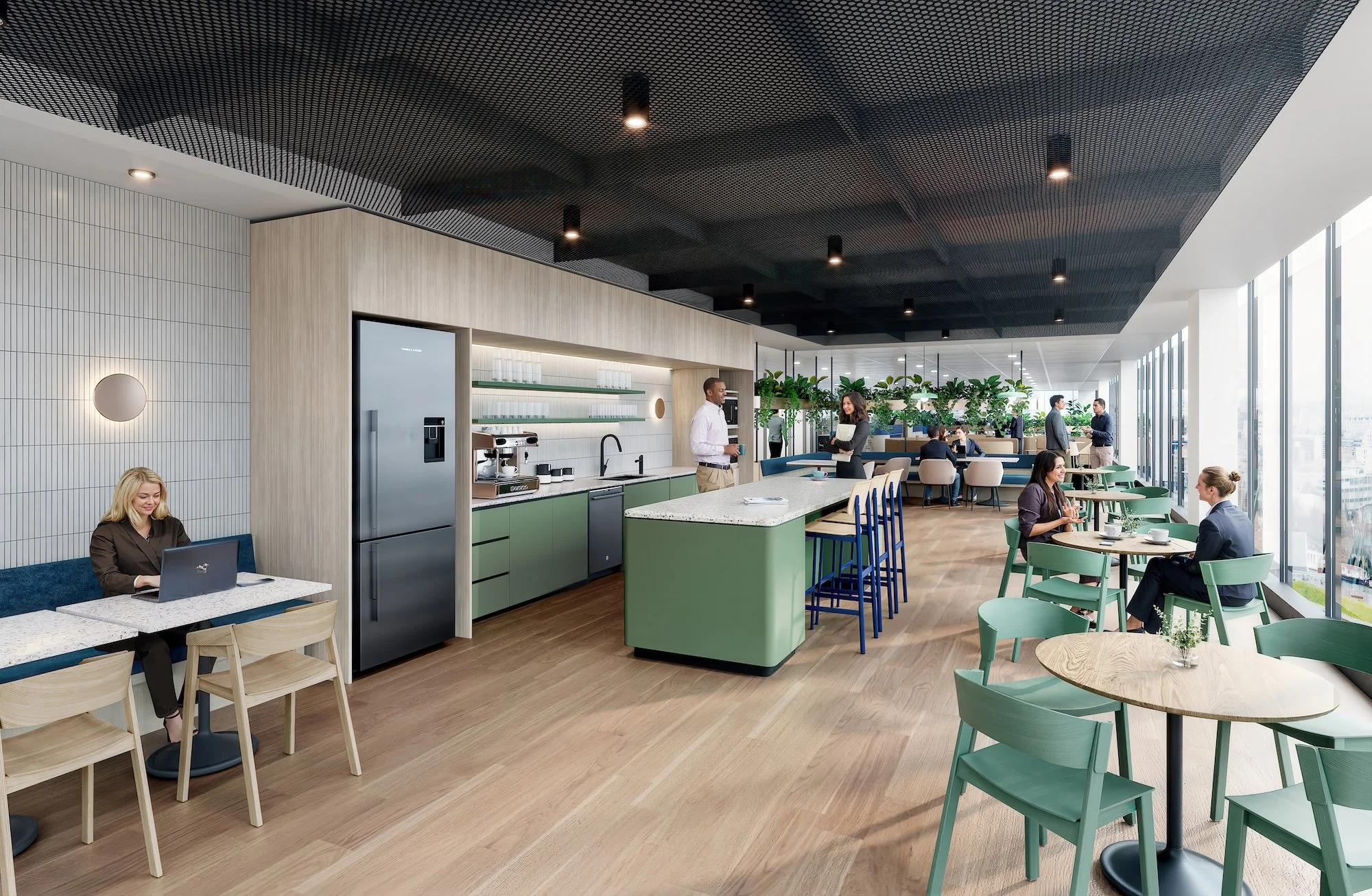 London Circuit__WORKFLOOR BREAKOUT_ 1.jpg