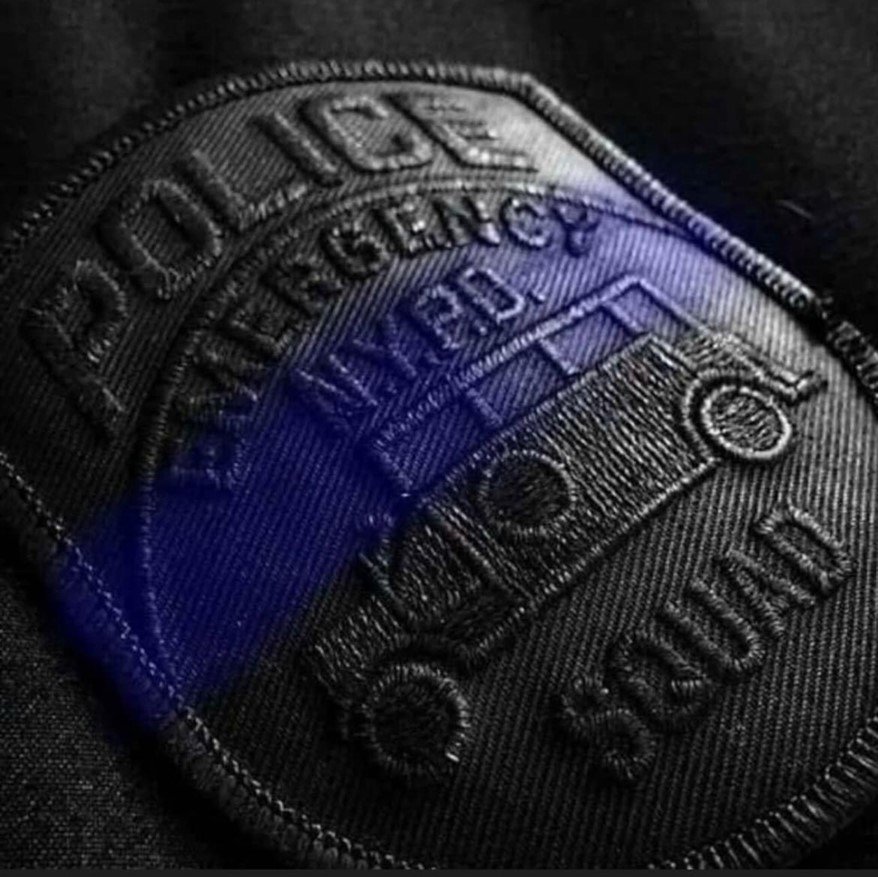 Today, our hearts are heavy as we mourn the loss of a brave first responder who tragically lost their life to suicide. 

This heartbreaking loss is a stark reminder that mental health struggles can affect anyone, even our heroes. It is crucial to bre