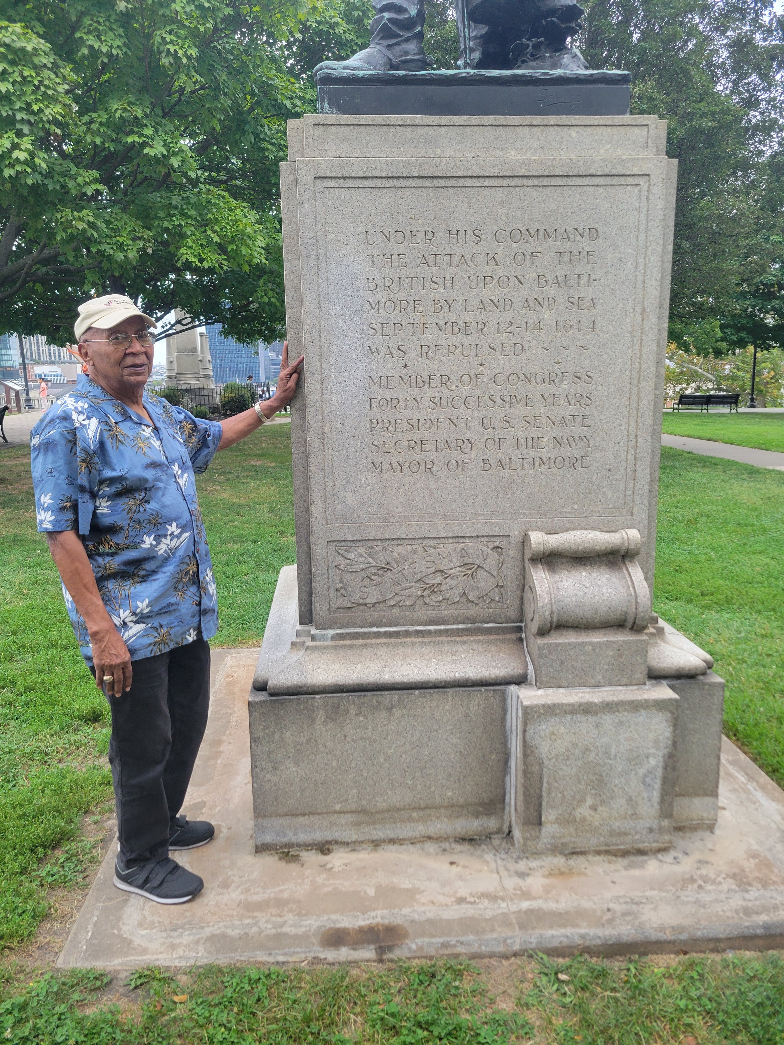 MG Samuel Smith statue- Thunder on side- pic 1.jpg