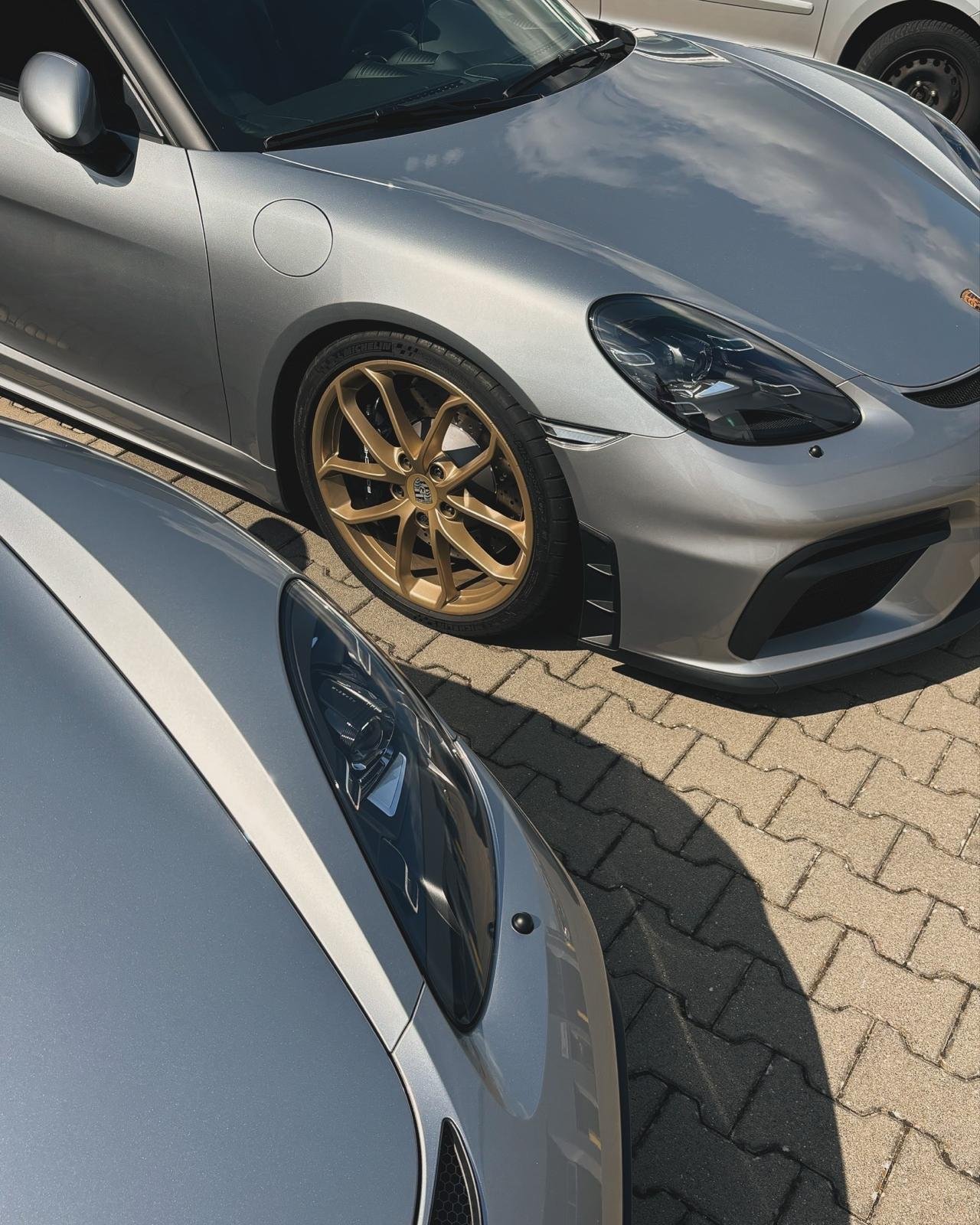 Porsche 718 / Xpel Ultimate Plus