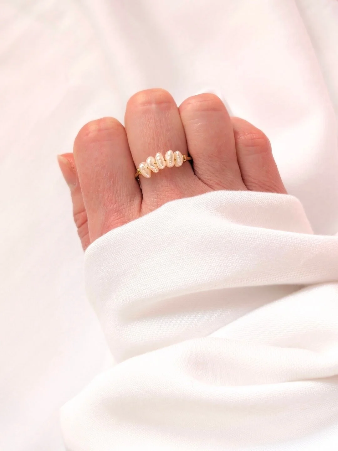 bague-morea-perle-eau-douce-acier-inoxydable-dore5.jpeg
