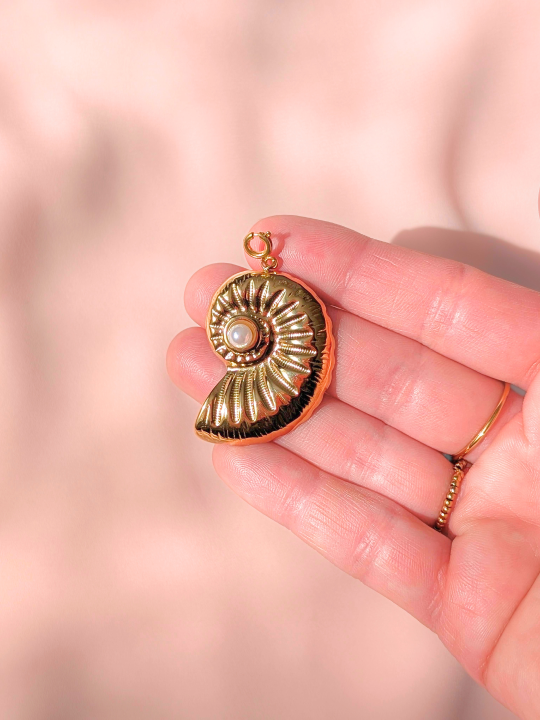 pendentif-amovible-interchangeable-concha-coquillage-acier-inoxydable-dore8.png