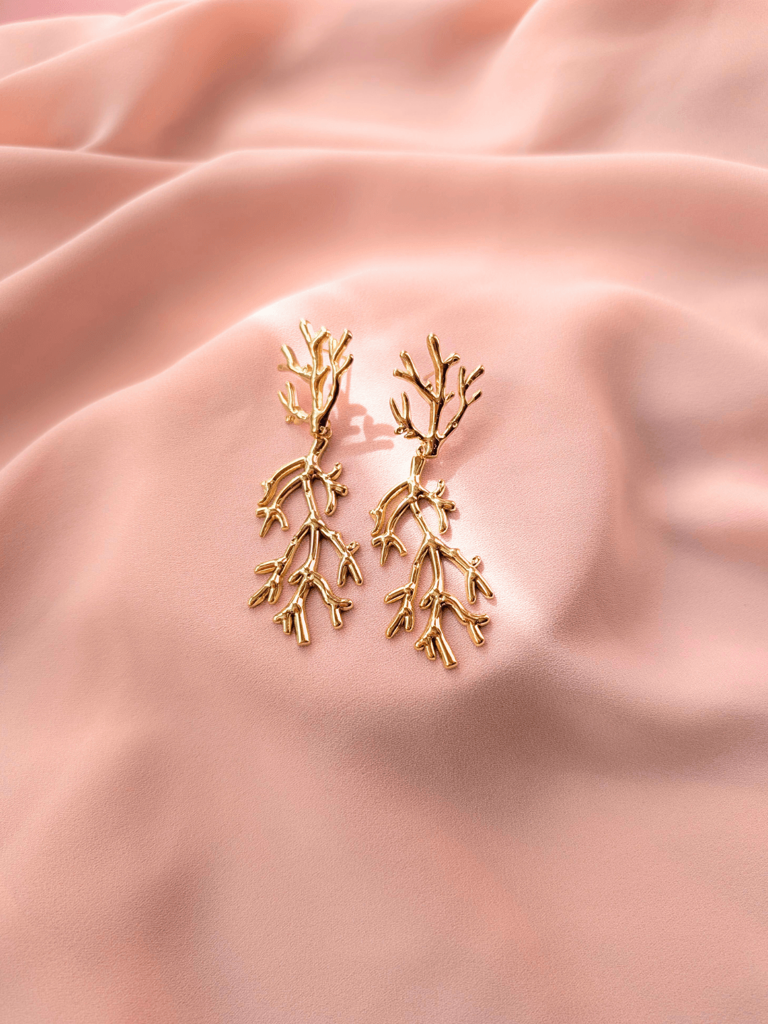 boucles-doreilles-coral-corail-acier-inoxydable-dore1.png