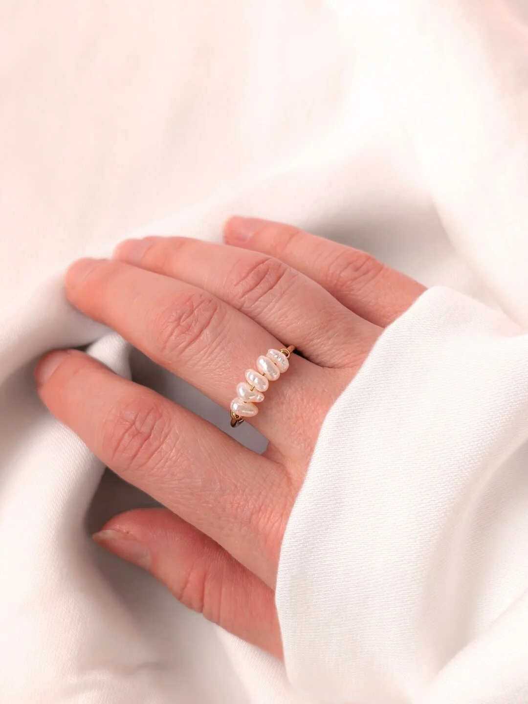 bague-morea-perle-eau-douce-acier-inoxydable-dore4.jpeg