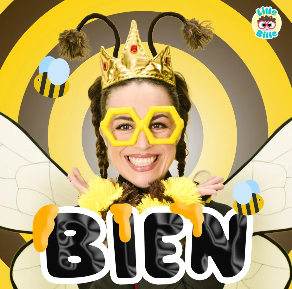 N&aelig;ste evenDYR-dyr.... 

Vi gl&aelig;der os til at vise jer rundt i bikuben, lige om snart 🐝

Der var mange der g&aelig;ttede rigtigt! Det er bi-prinsessen, der er n&aelig;ste dyr i evenDYR-f&oslash;ljetonen og det er selvf&oslash;lgelig @lullu