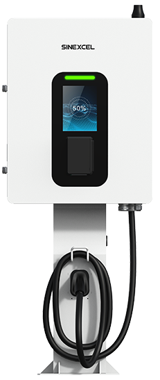 En laddstation för elbilar med display och kopplad kabel