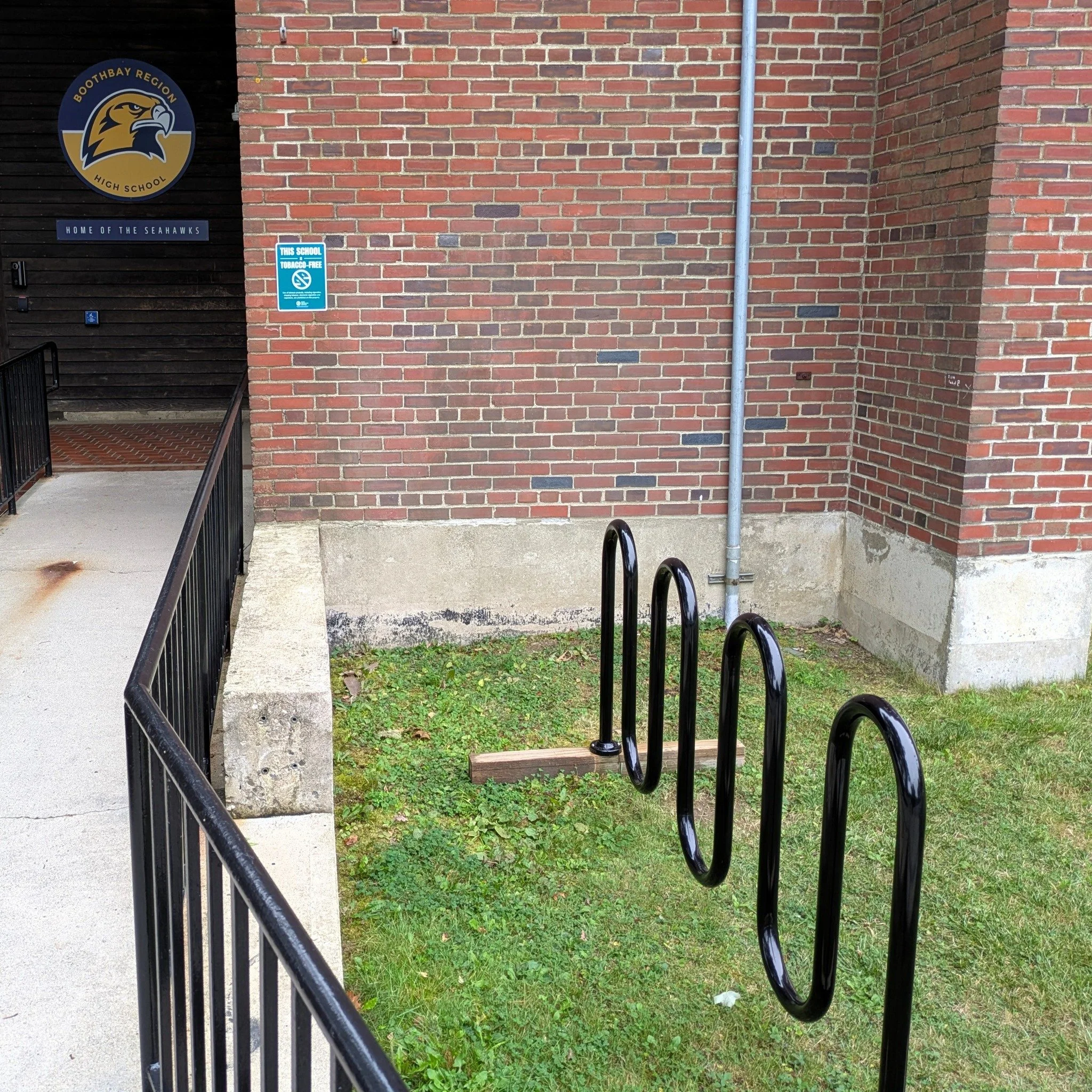 Sometimes, climate action is just a few small steps or, in this case, a few pedals in the right direction.

Thanks to an anonymous donation in the name of the Boothbay Region Climate Action Team, @boothbayregionhs  now has a bicycle rack! Students, s