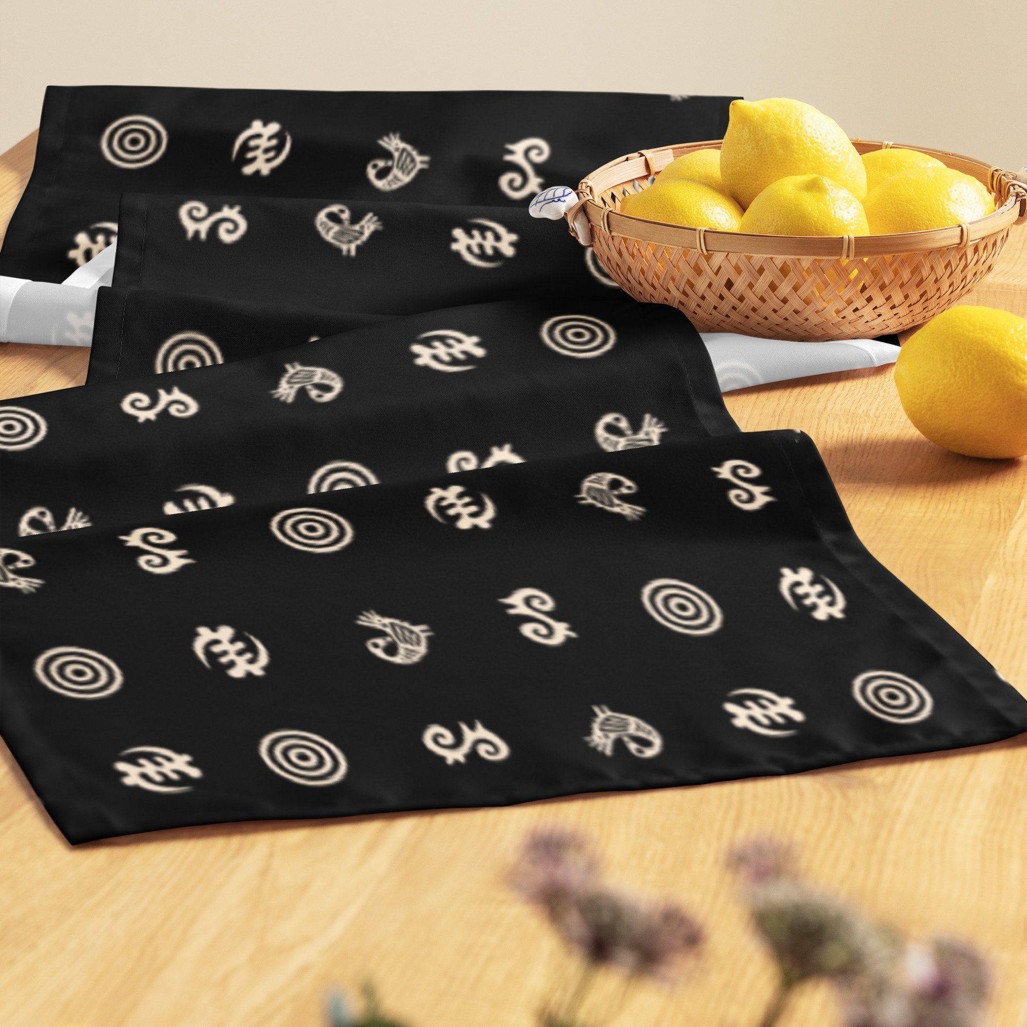 table-runner-white-front-662eb332993c3.jpg