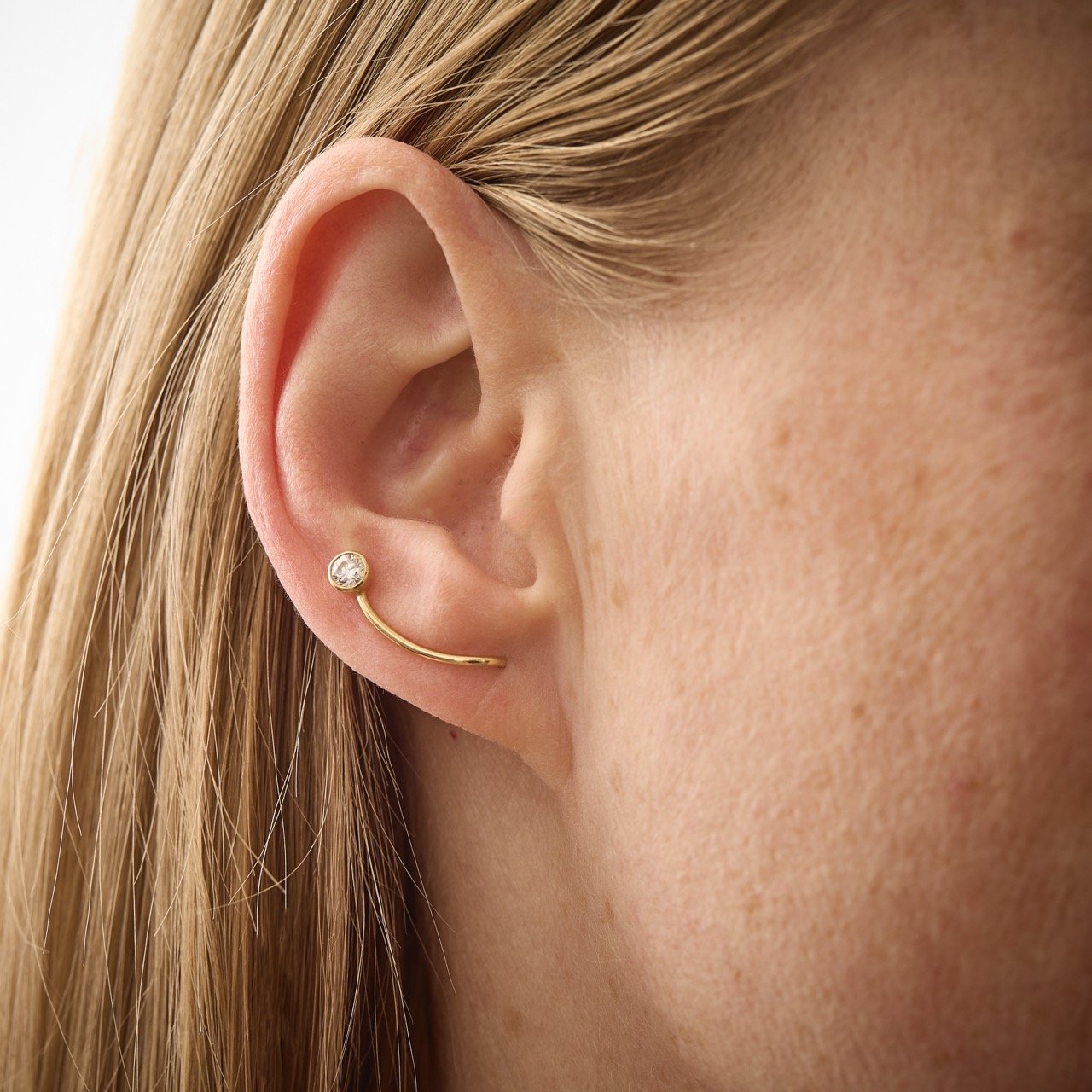 COMET EARRING