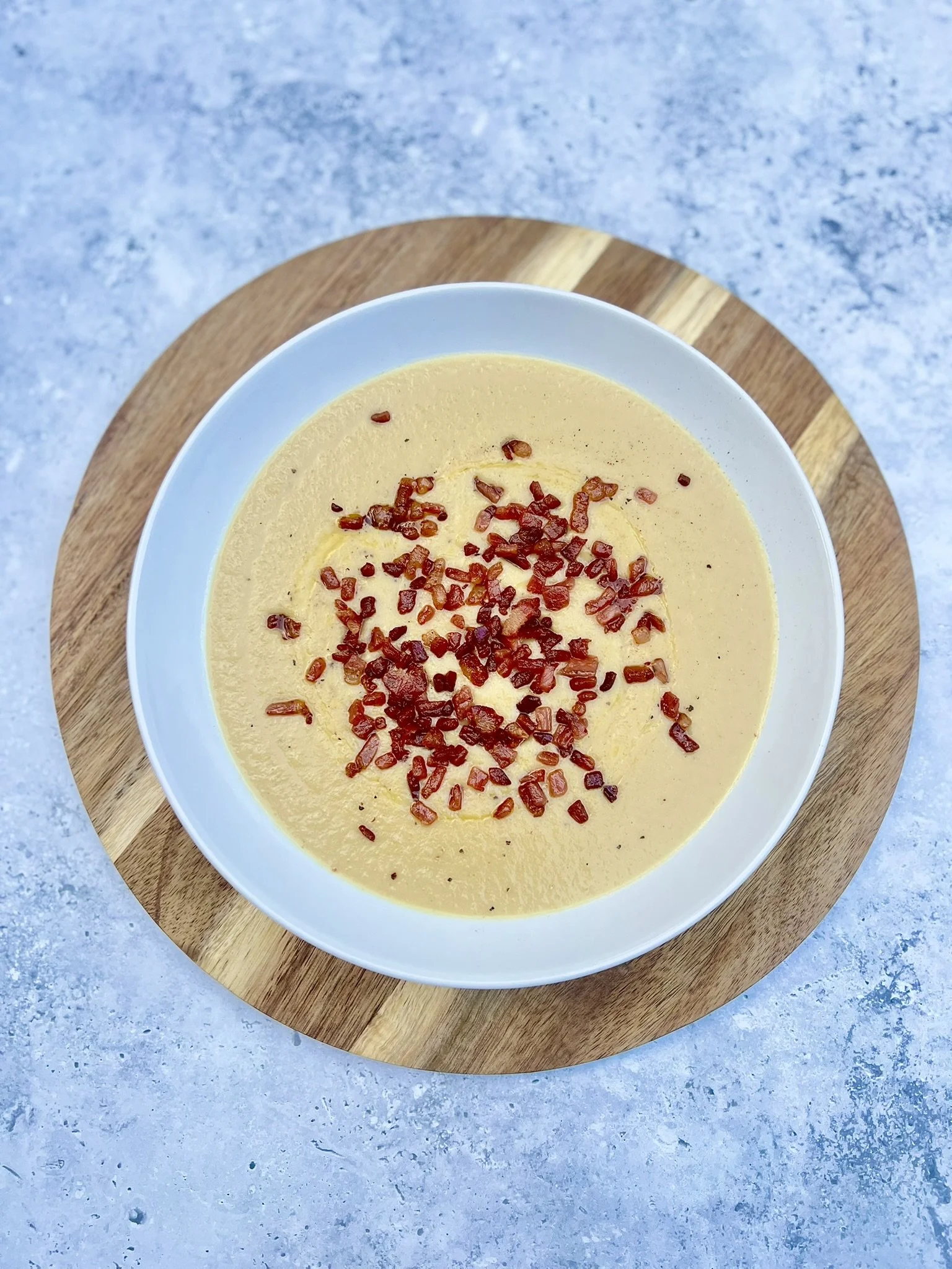 Jerusalem Artichoke Soup with Crispy Bacon and Truffle Oil
