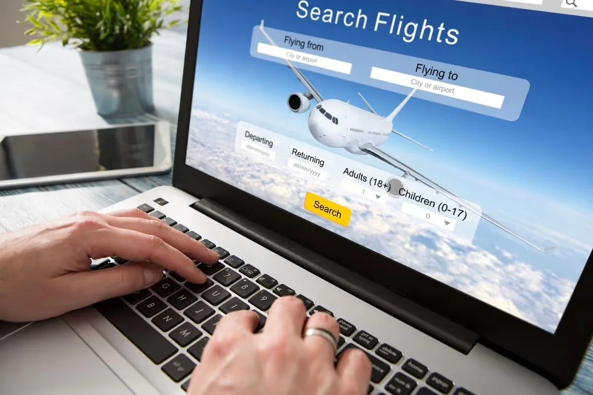How Far in Advance Should You Book a Holiday? The Pros and Cons of Booking Early vs Last Minute