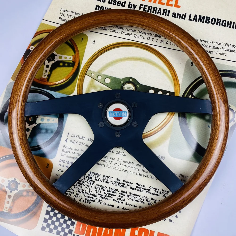 Momo ML 38 Wood/Legno — ModernRetroClassic